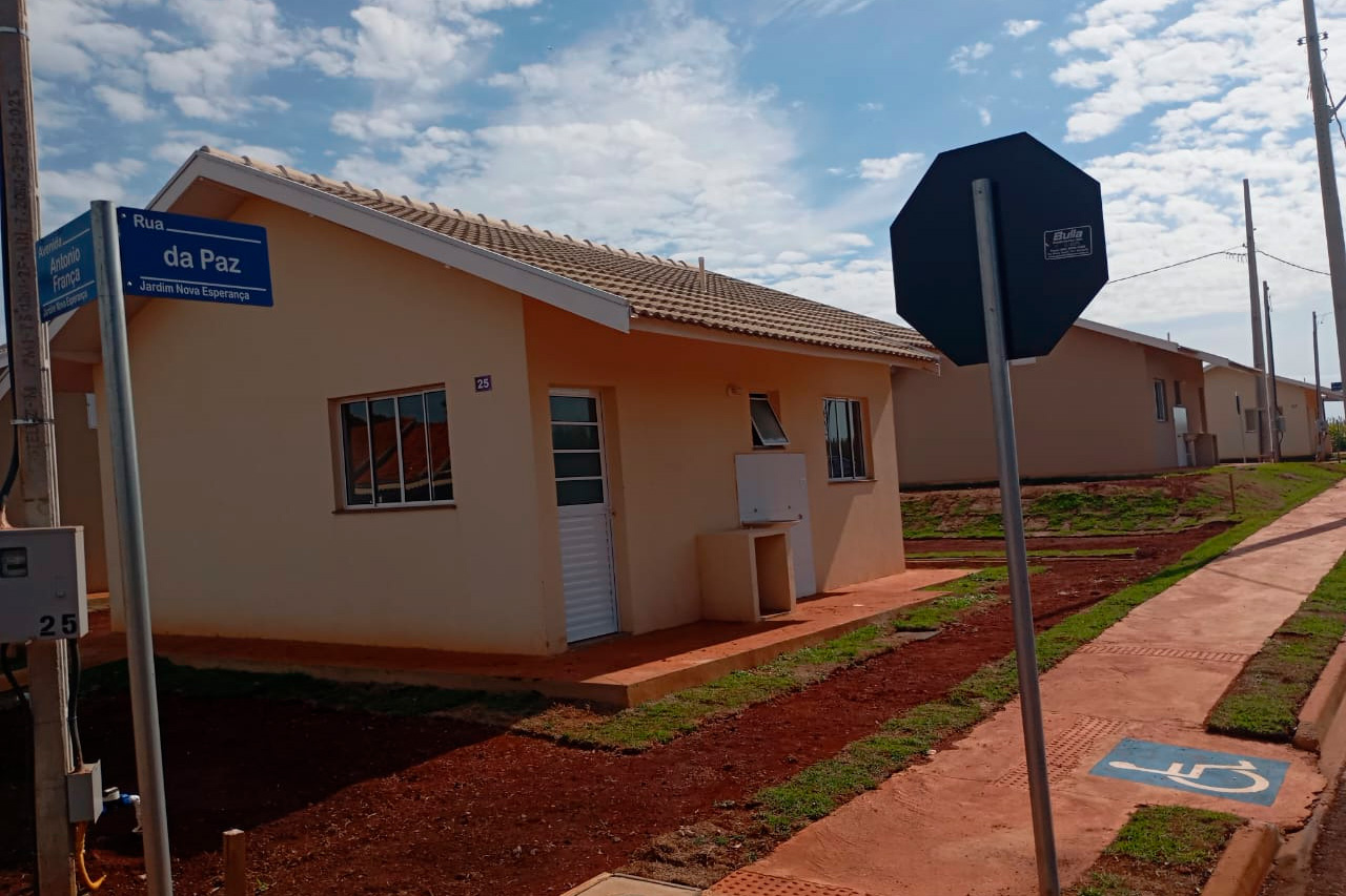 Entrega Jd Nova Esperaça, em Iracema do Oeste