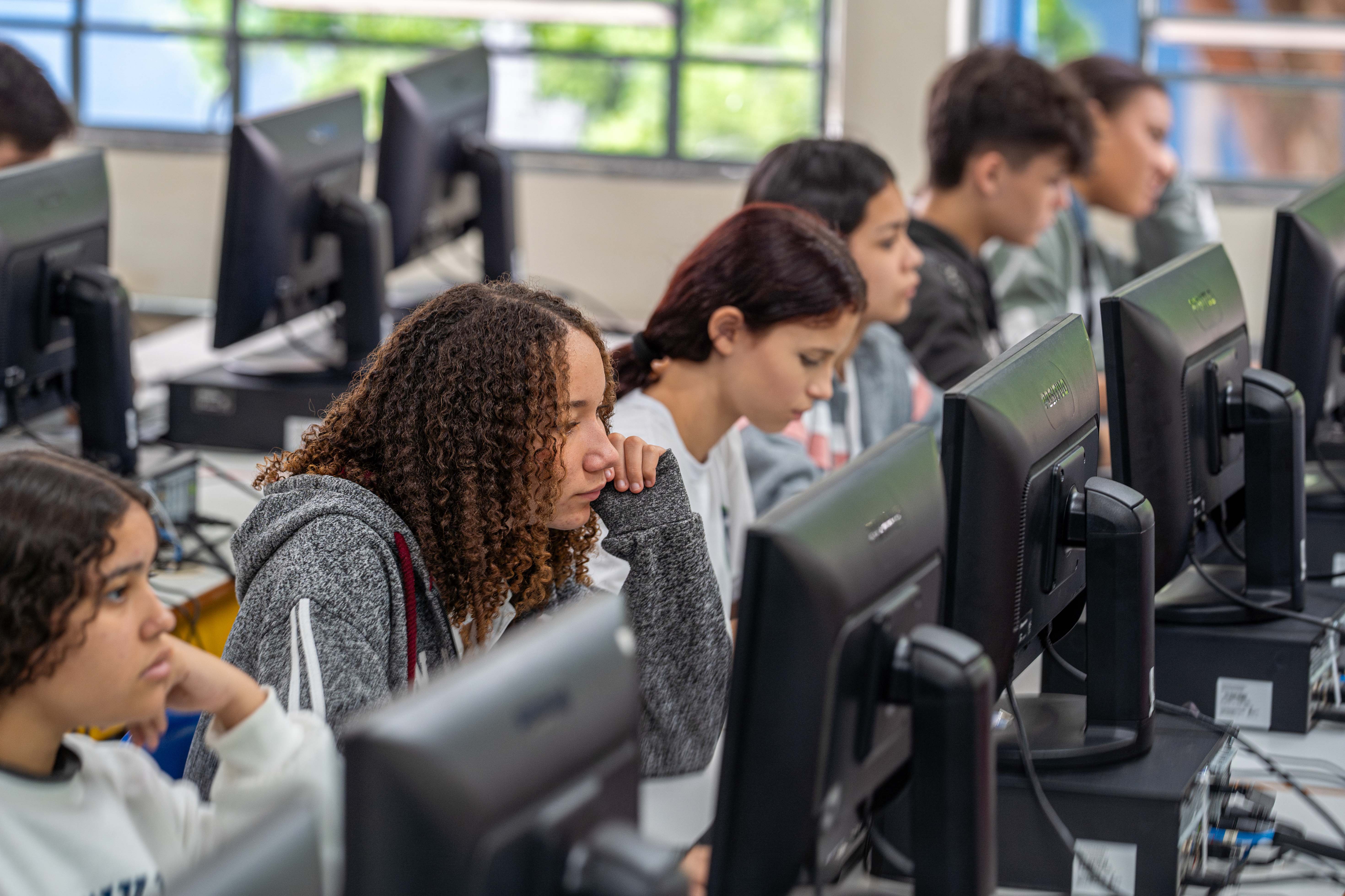 Enem 2026: Alunos da rede estadual terão inscrição automática no exame