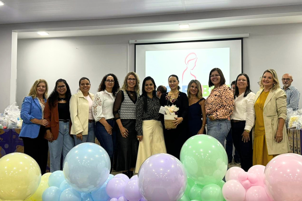 SEDEF - Governo do Estado entrega 316 kits do Programa Nascer Bem Paraná no Norte do Estado
