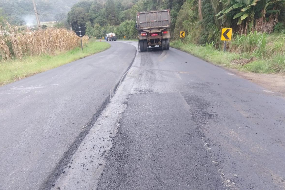 Conservação da PR-446 entre União da Vitória e Porto Vitória