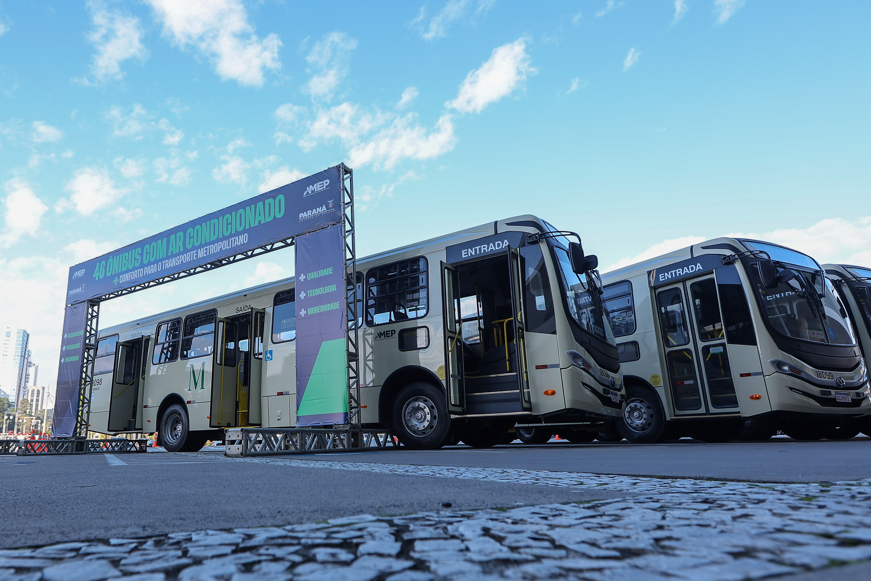 AMEP - Onibus Novos