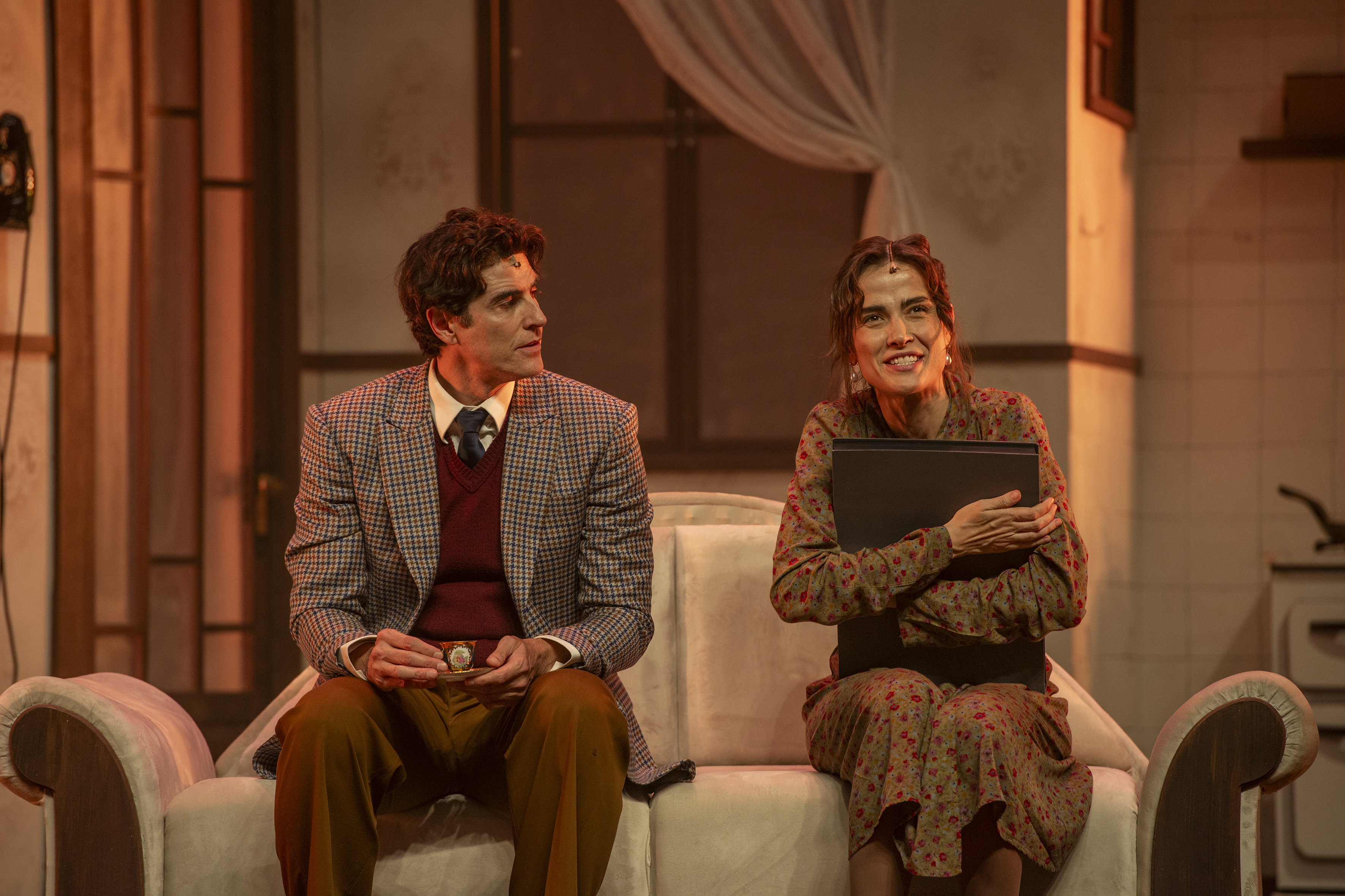  Reynaldo Gianecchini e Maria Casadevall estrelam 