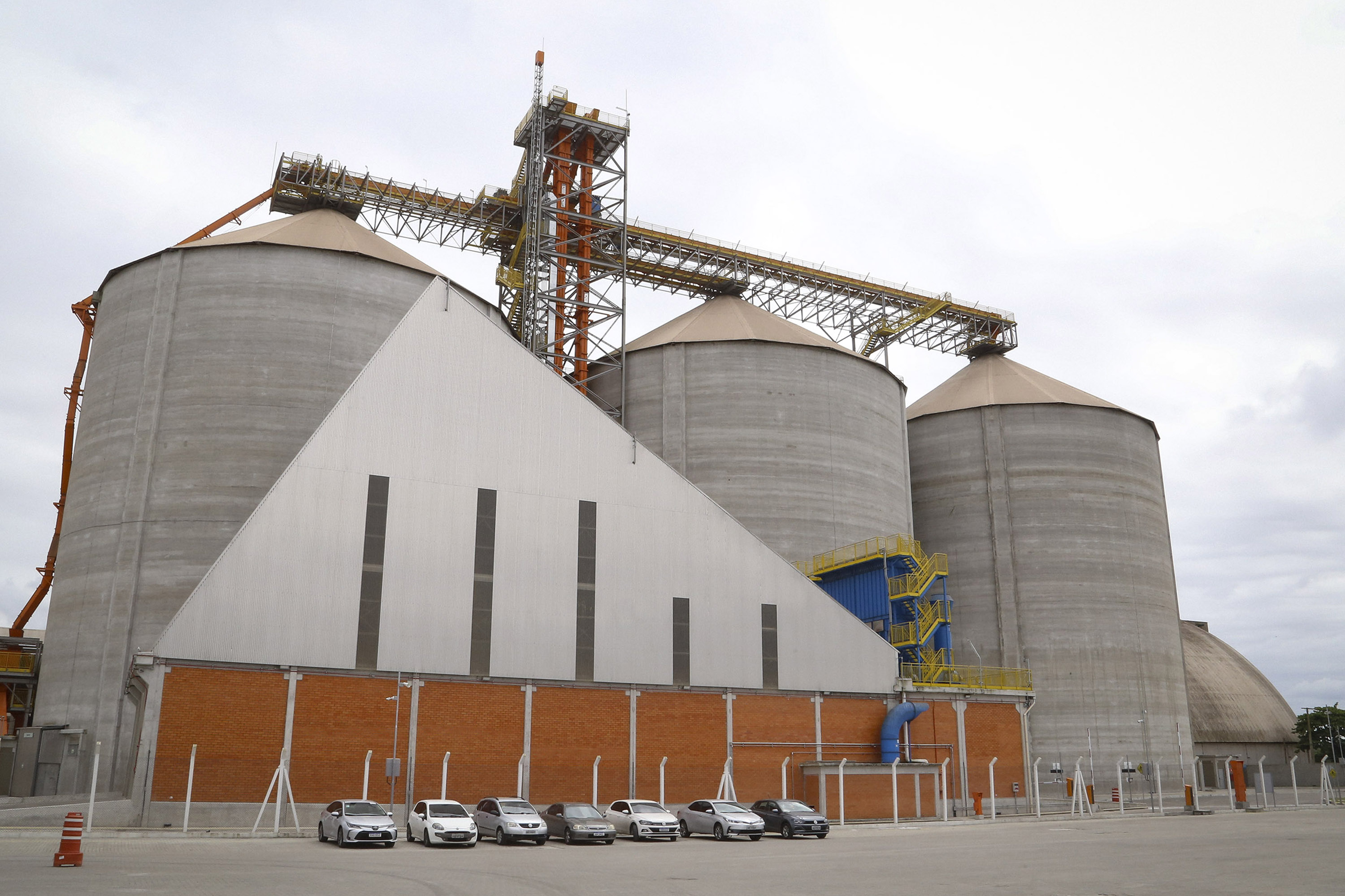 SILOS DE GRÃOS