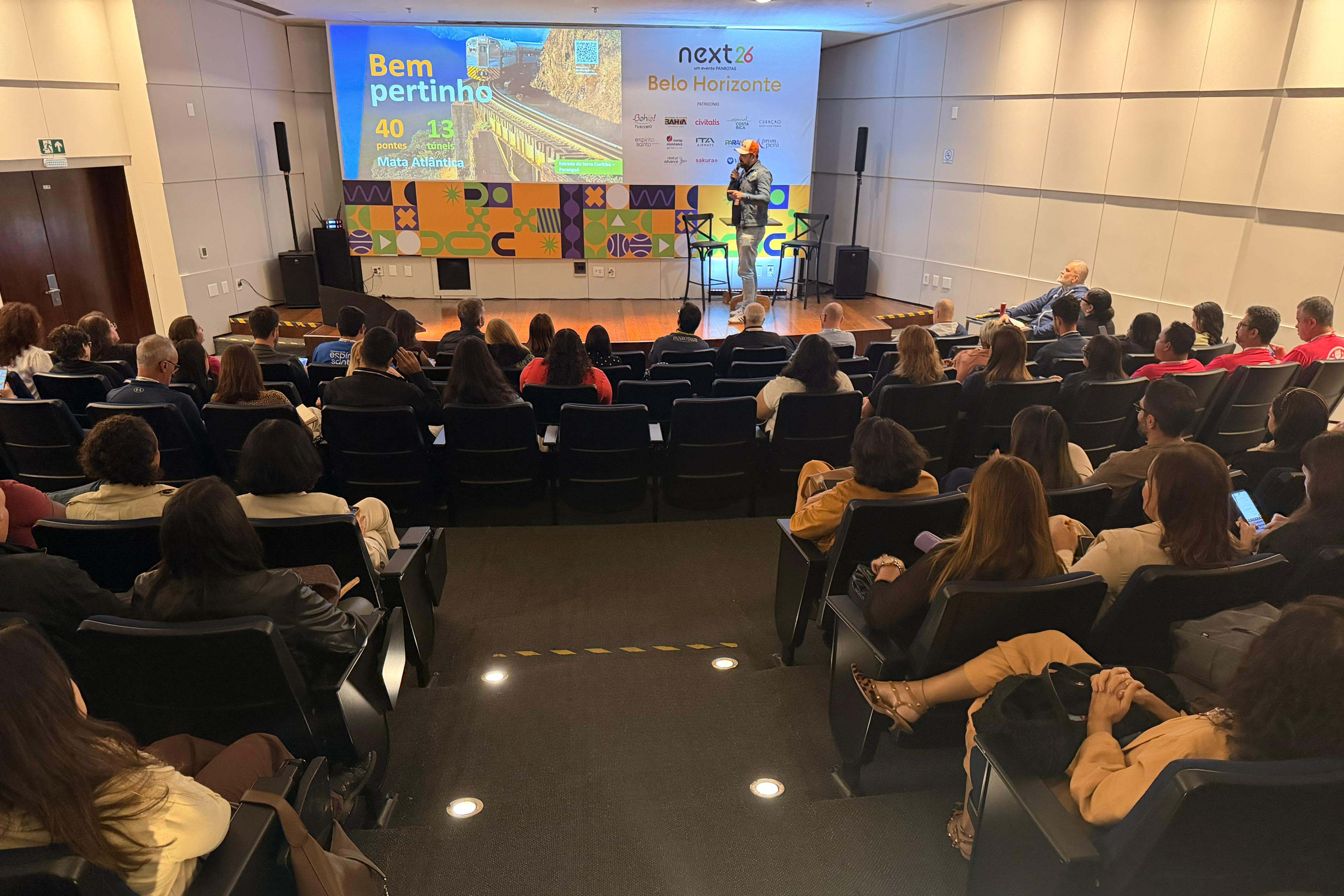 Viaje Paraná já capacitou 350 profissionais apenas em roadshows do Panrotas neste ano