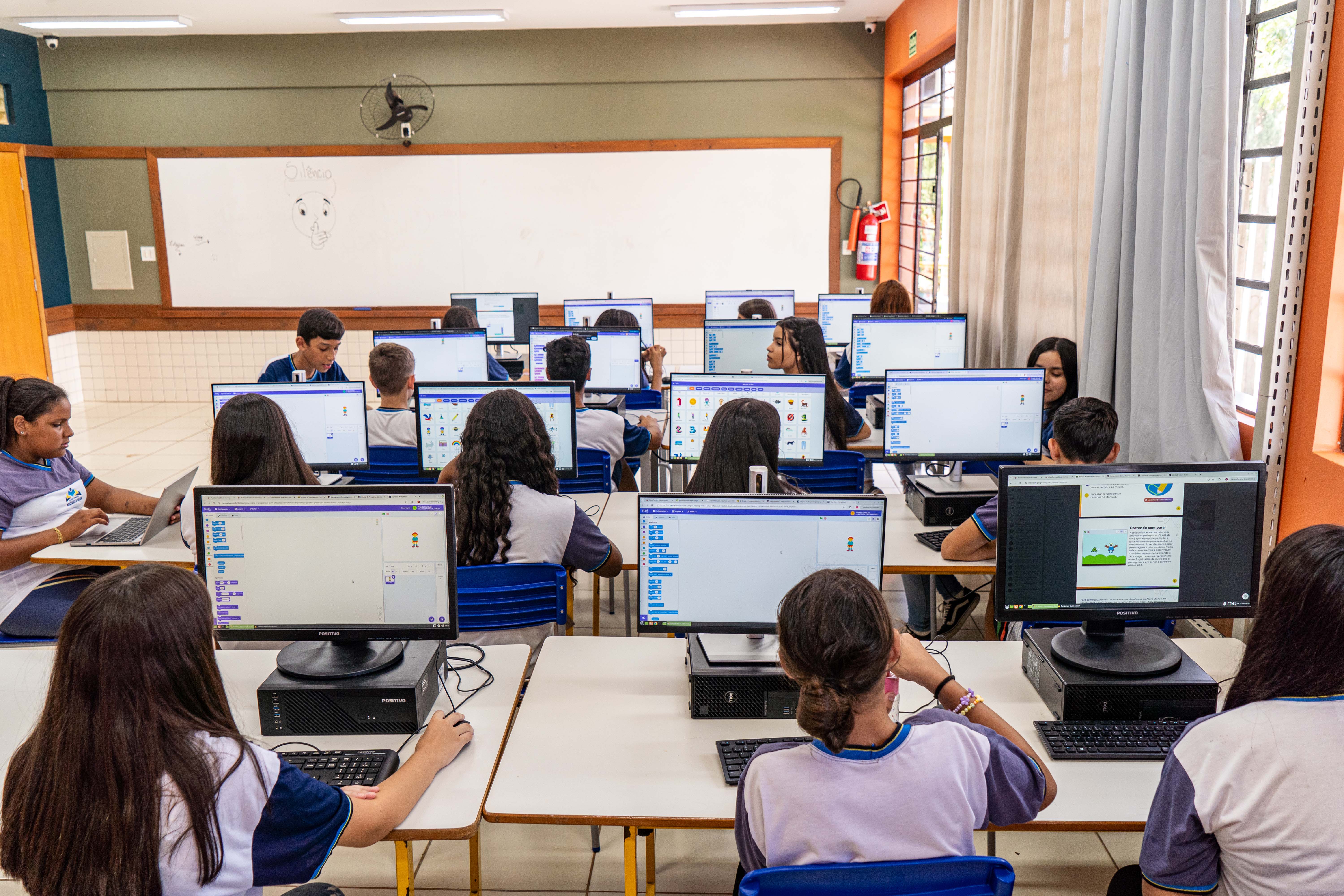 Paraná lidera classificados para a 3ª fase da Olimpíada Brasileira de Inovação, Ciência e Tecnologia