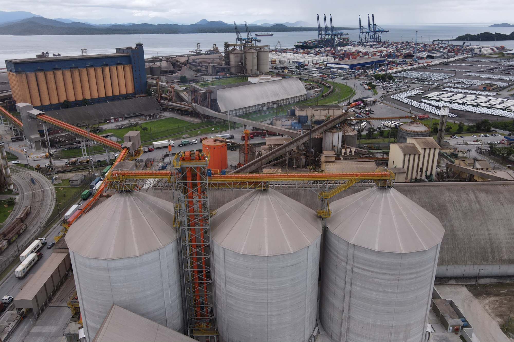 SILOS DE GRÃOS