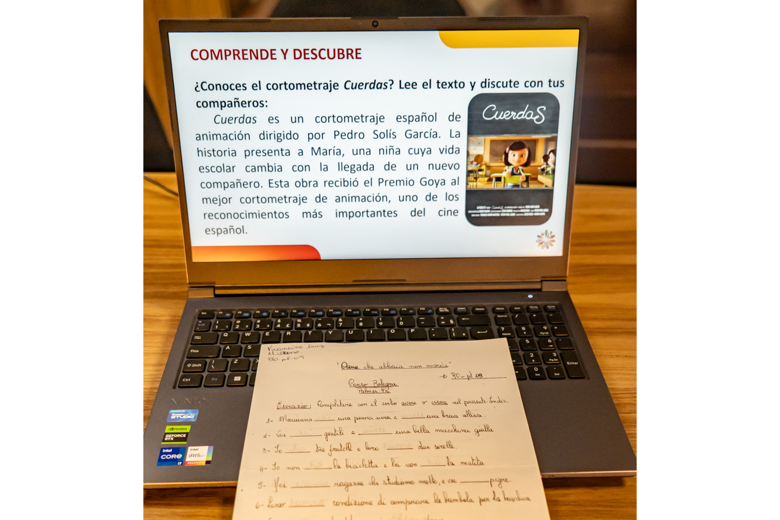 Do papel ao digital: Celem completa 40 anos transformando vidas com o ensino gratuito de idiomas