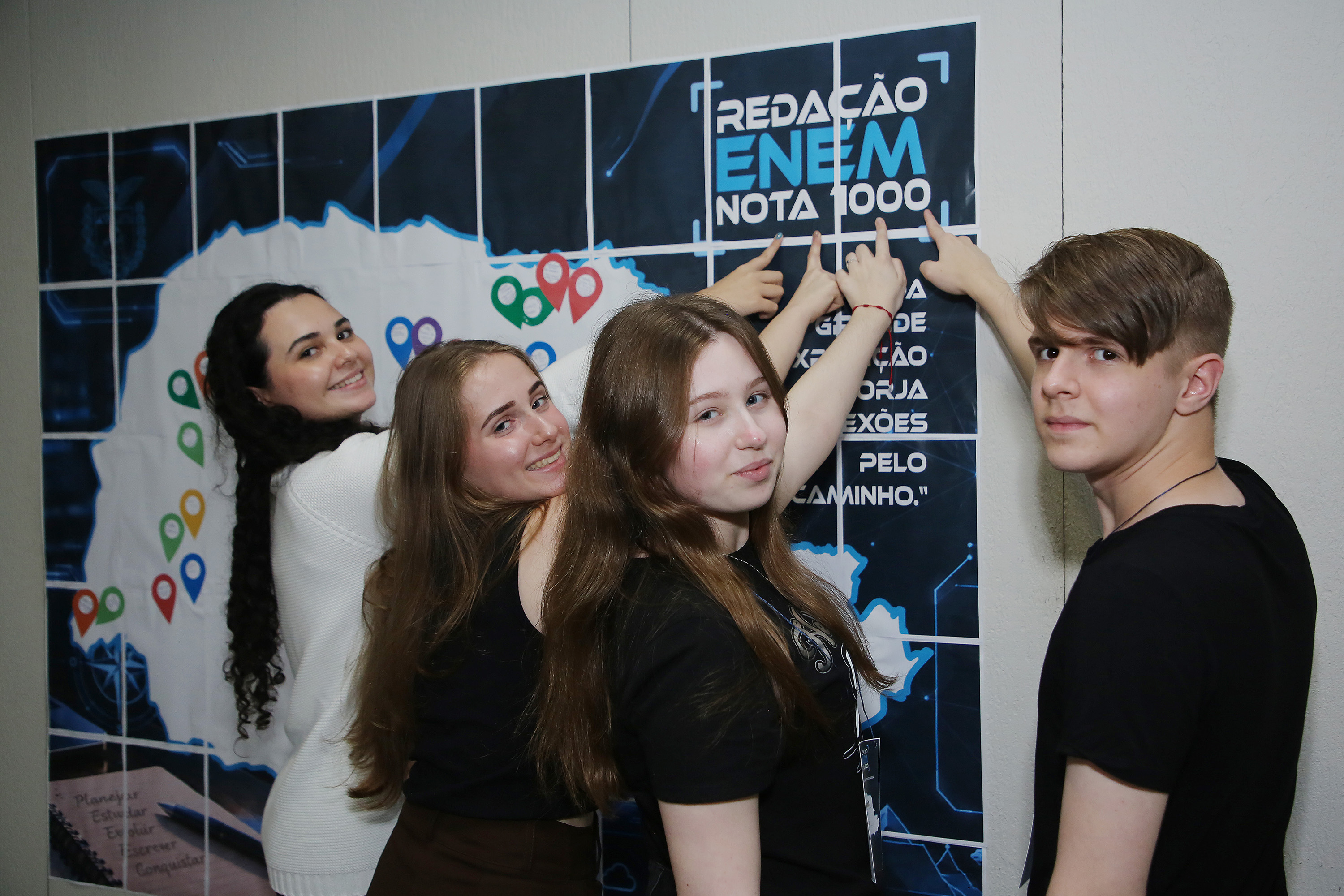Estudantes da rede estadual participam de imersão sobre redação em preparação para o Enem
