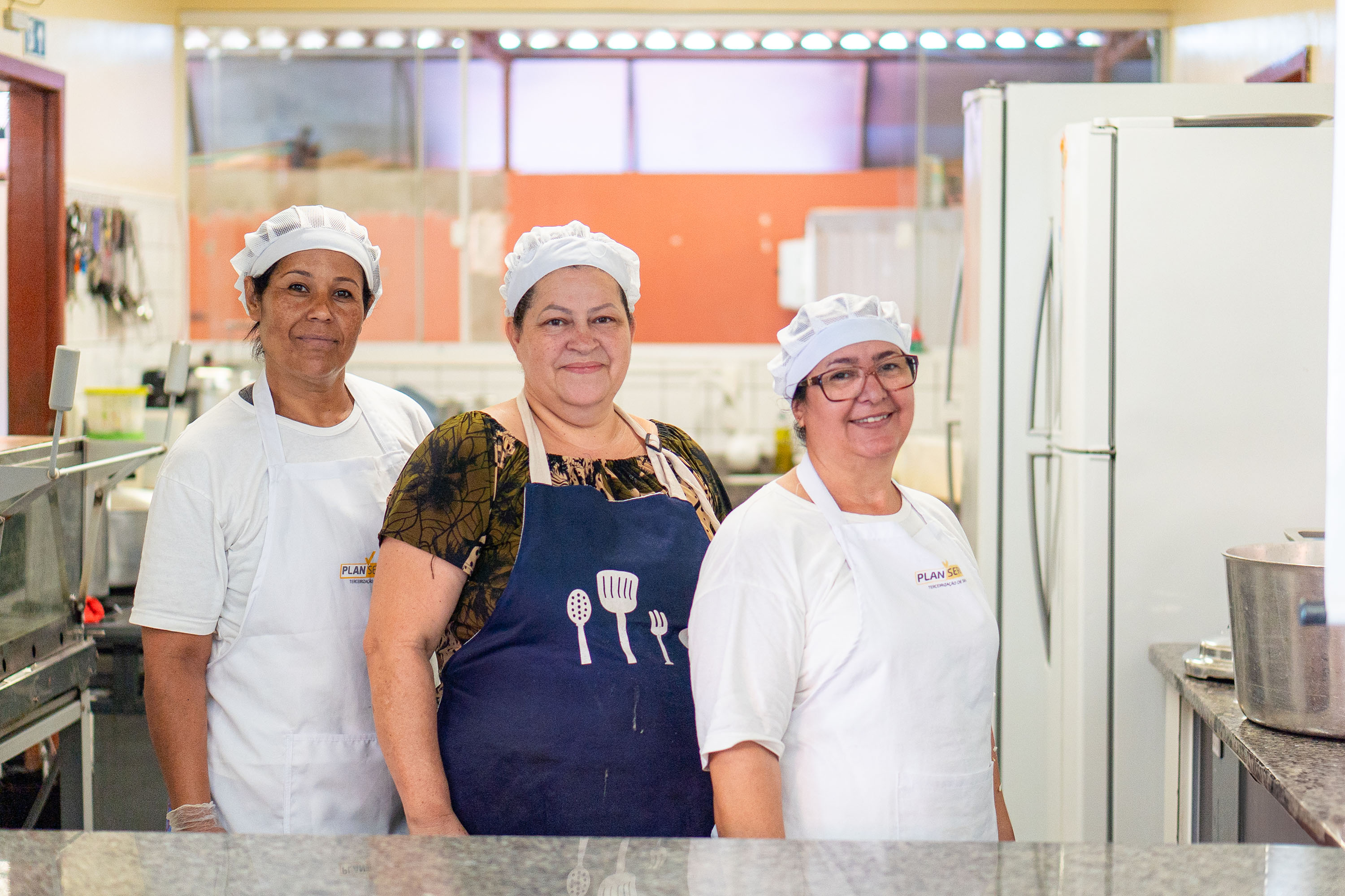 No Dia da Merendeira, Paraná valoriza trabalho de 7,9 mil profissionais da alimentação escolar