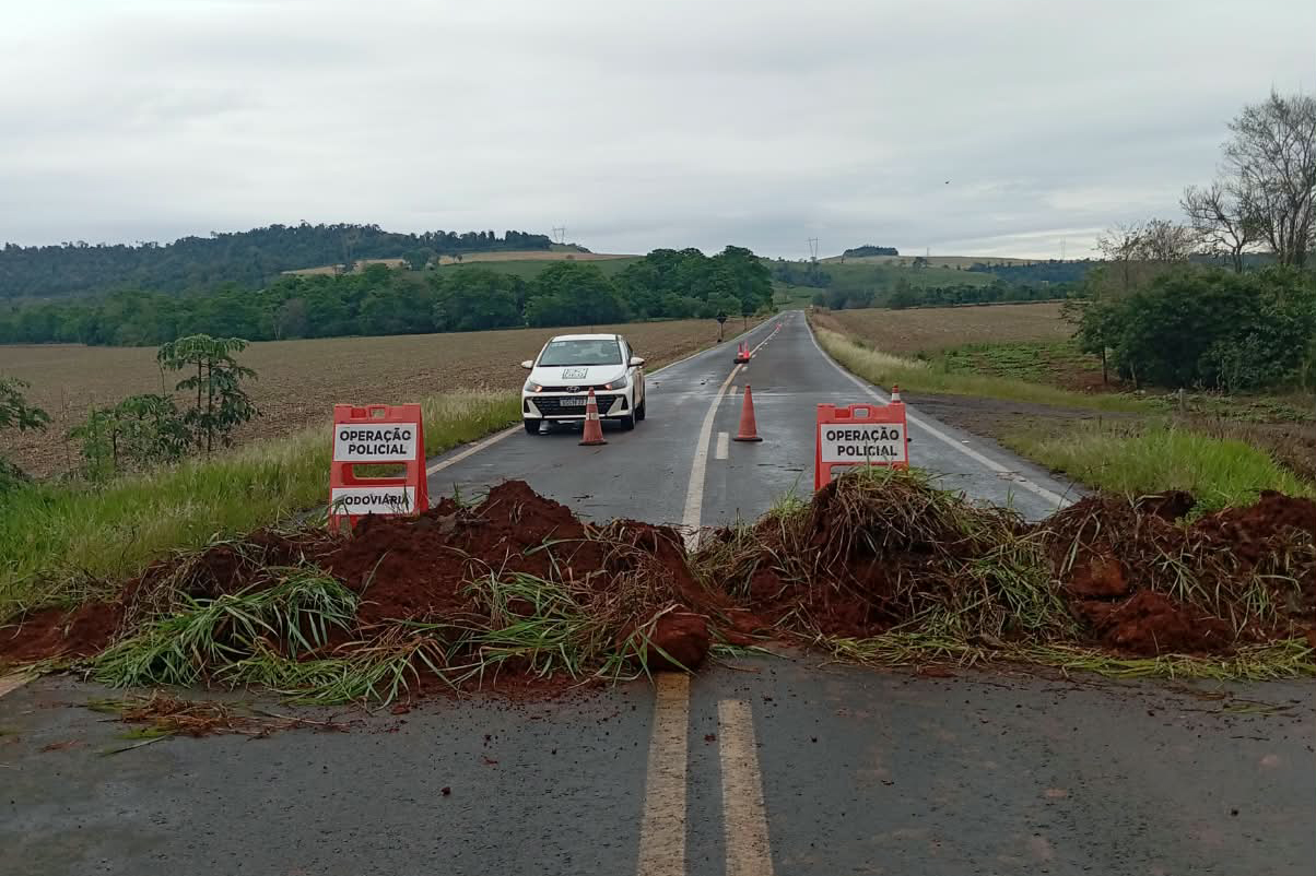 DER/PR alerta para interdições em rodovias estaduais