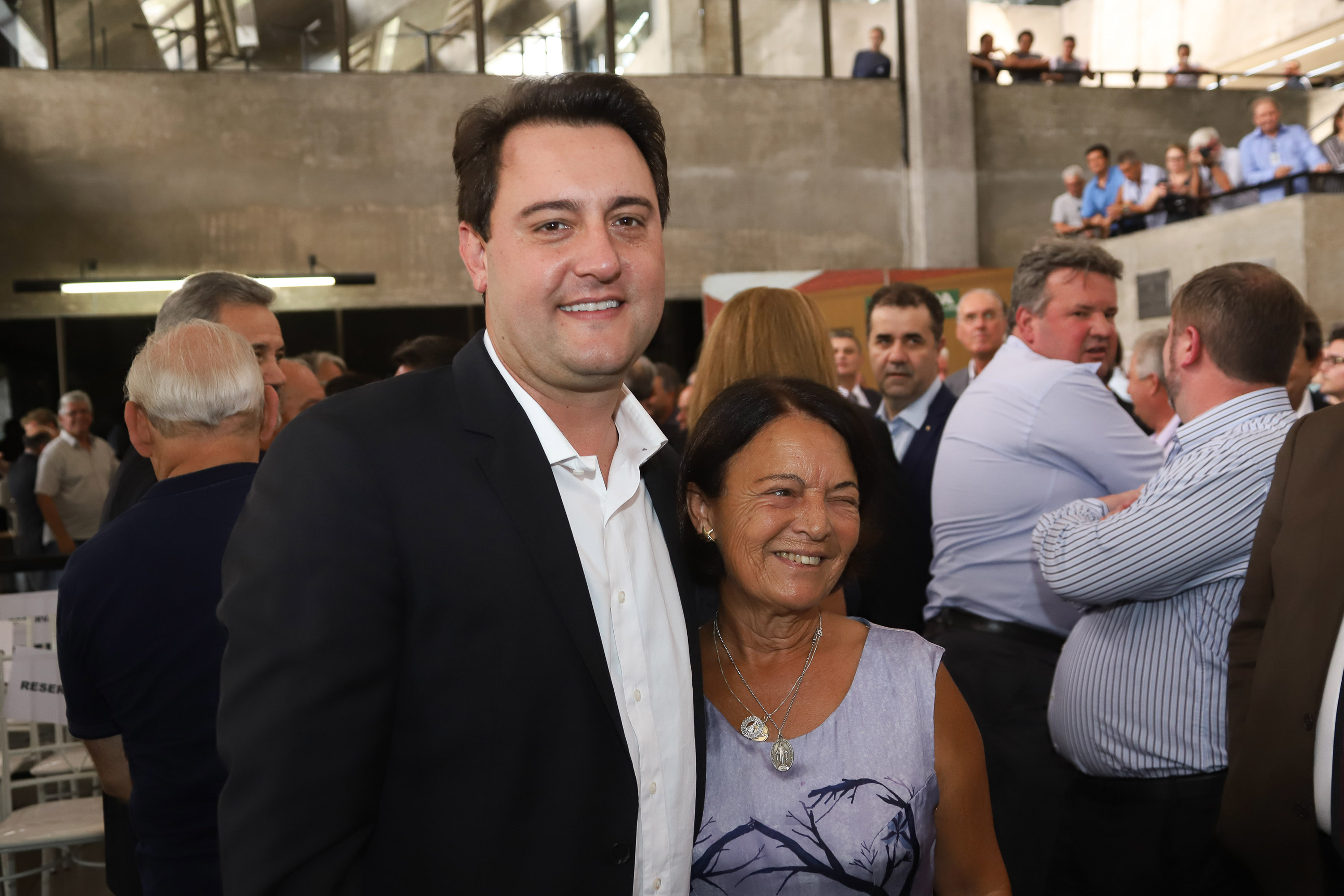 Governador Carlos Massa Ratinho Junior participa da posse do secretário da Agricultura e Abastecimento, Norberto Ortigara. - Curitiba, 03/01/2018 - Foto: Rodrigo Félix Leal