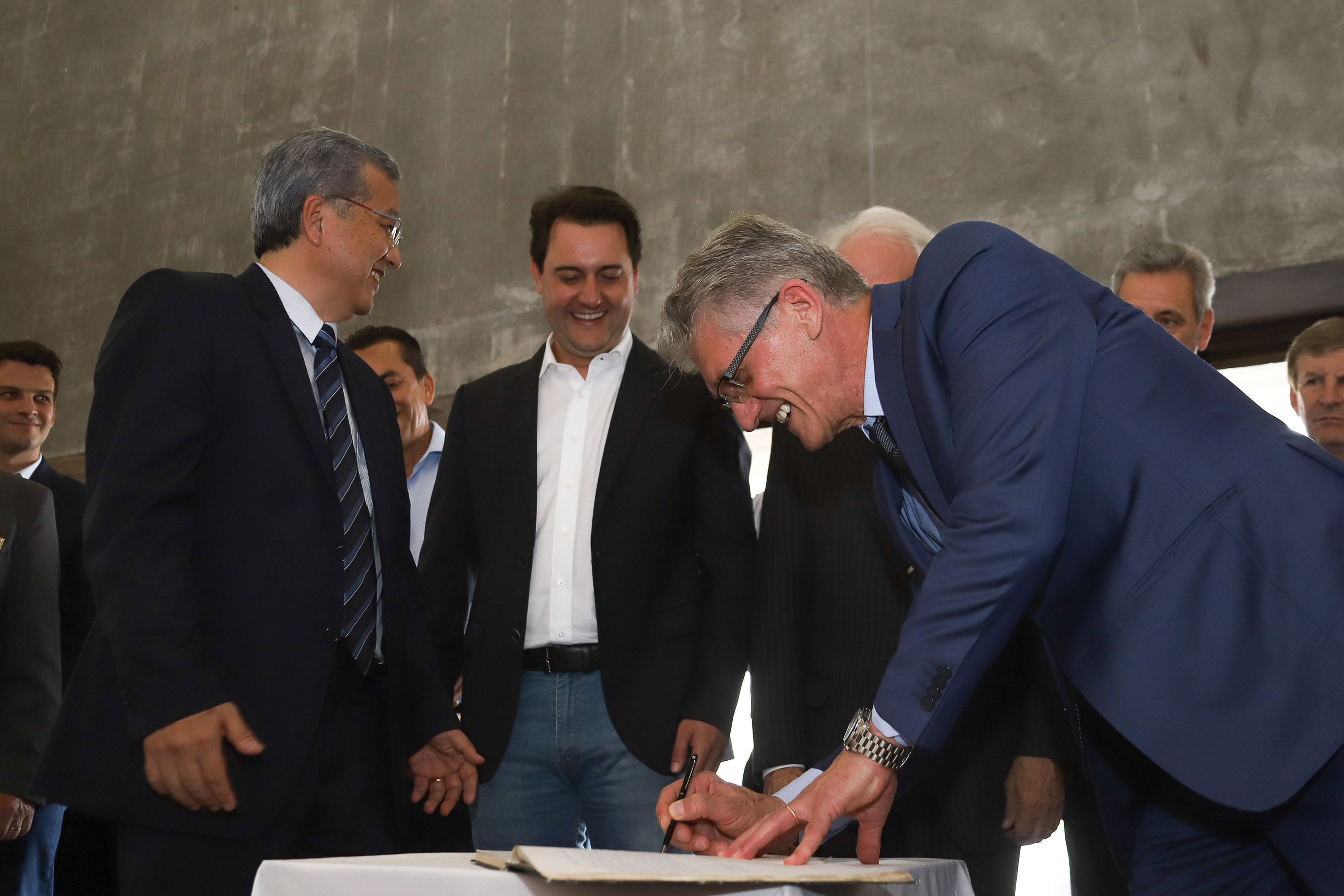 Governador Carlos Massa Ratinho Junior participa da posse do secretário da Agricultura e Abastecimento, Norberto Ortigara. - Curitiba, 03/01/2018 - Foto: Rodrigo Félix Leal