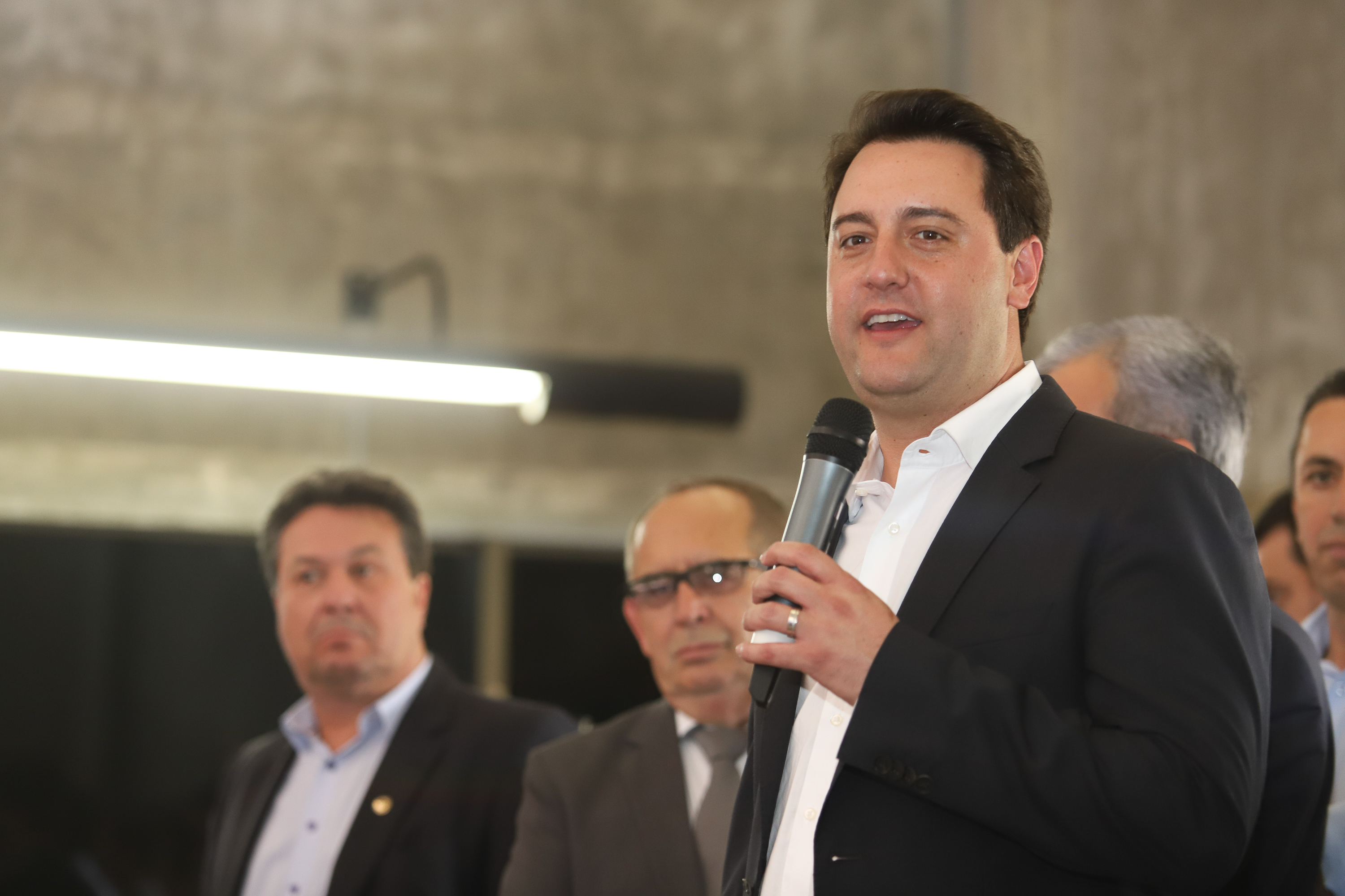 Governador Carlos Massa Ratinho Junior participa da posse do secretário da Agricultura e Abastecimento, Norberto Ortigara. - Curitiba, 03/01/2018 - Foto: Rodrigo Félix Leal