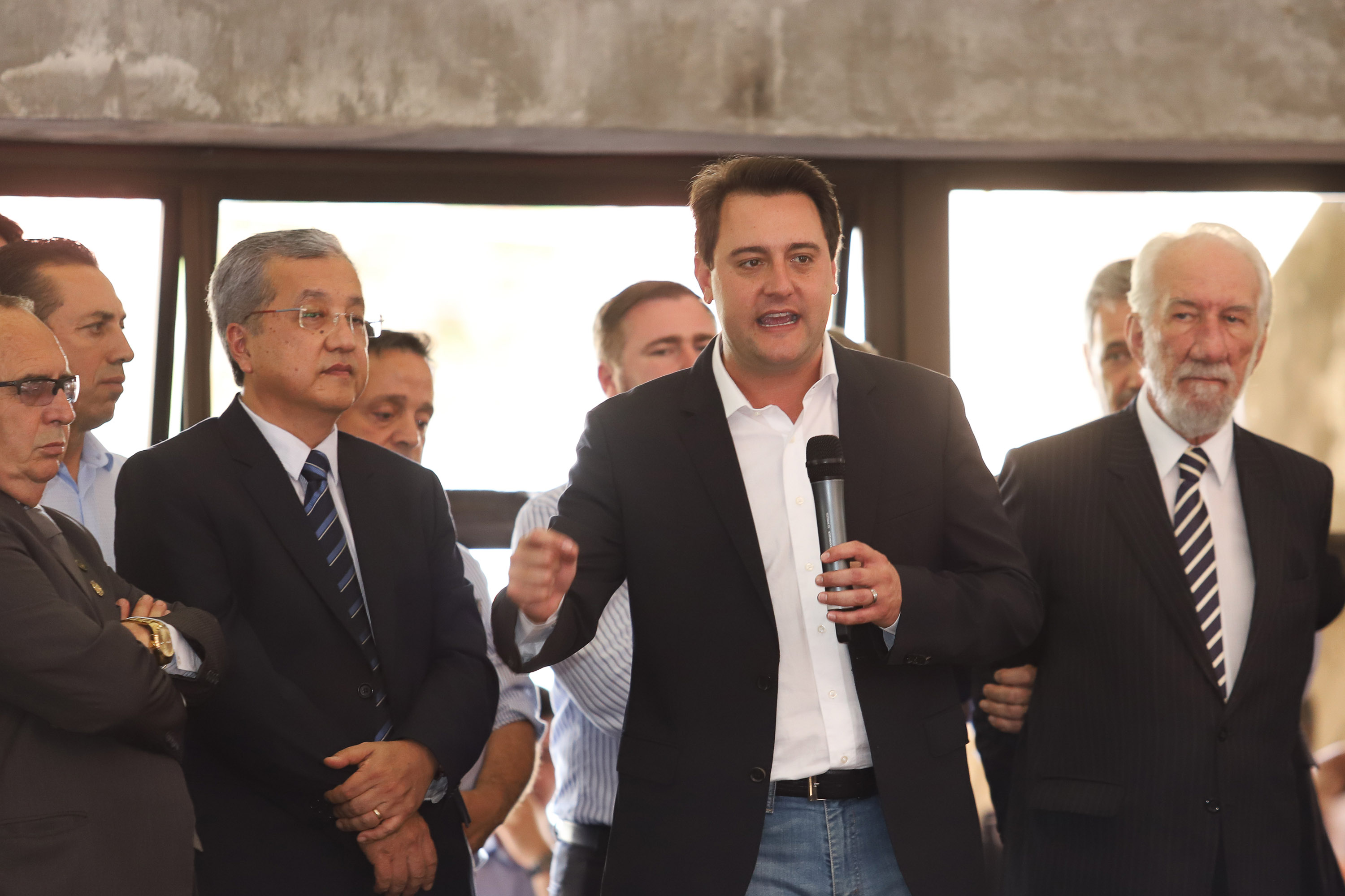 Governador Carlos Massa Ratinho Junior participa da posse do secretário da Agricultura e Abastecimento, Norberto Ortigara. - Curitiba, 03/01/2018 - Foto: Rodrigo Félix Leal