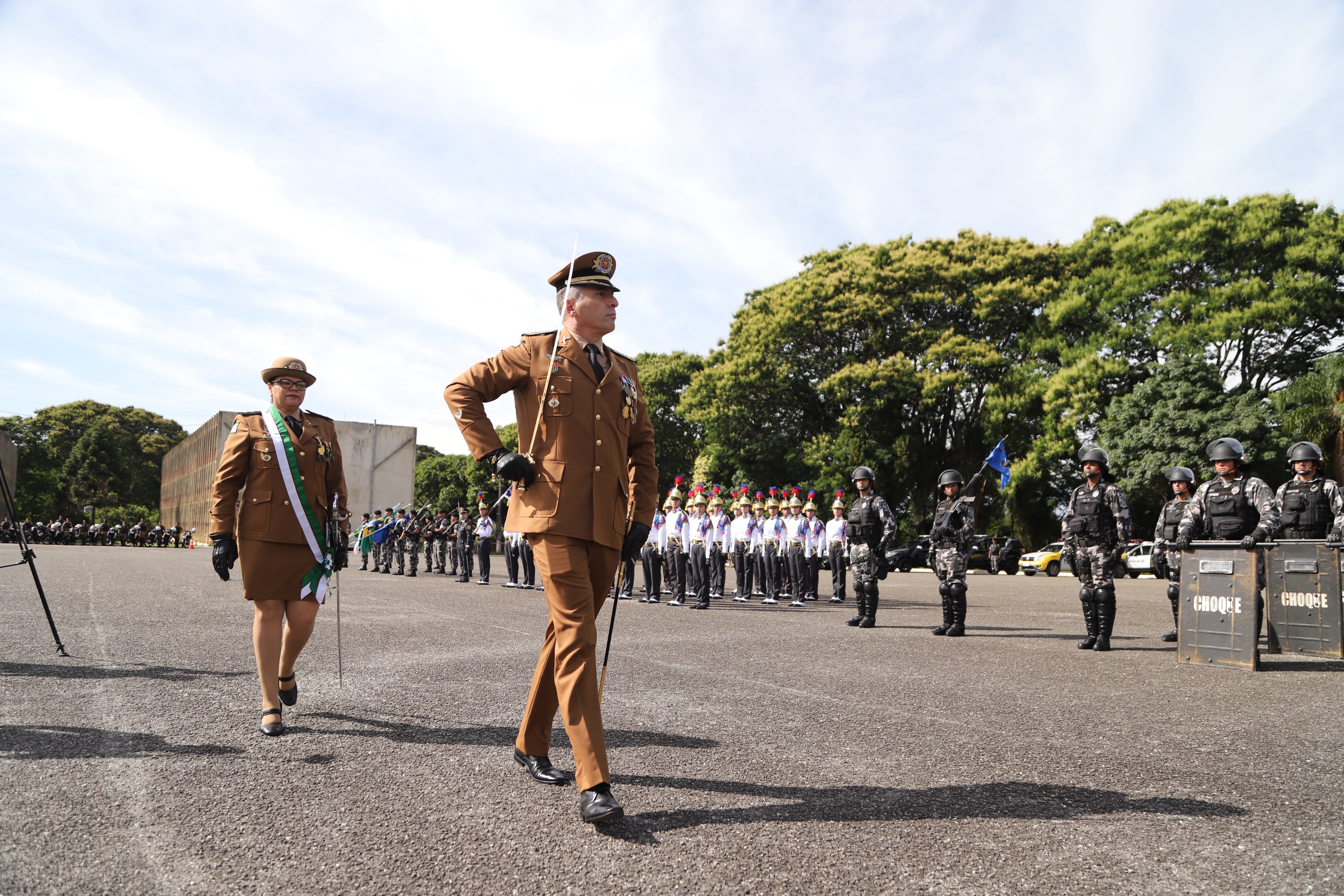 Governador Carlos Massa Ratinho Júnior participa da cerimônia de troca de comando da Polícia Militar do Paraná. O novo camandante-geral é o coronel Péricles de Matos. Ele substitui no cargo a coronel Audilene Dias Rocha. - Curitiba, 08/01/2019 - Foto: José Fernando Ogura/ANPr