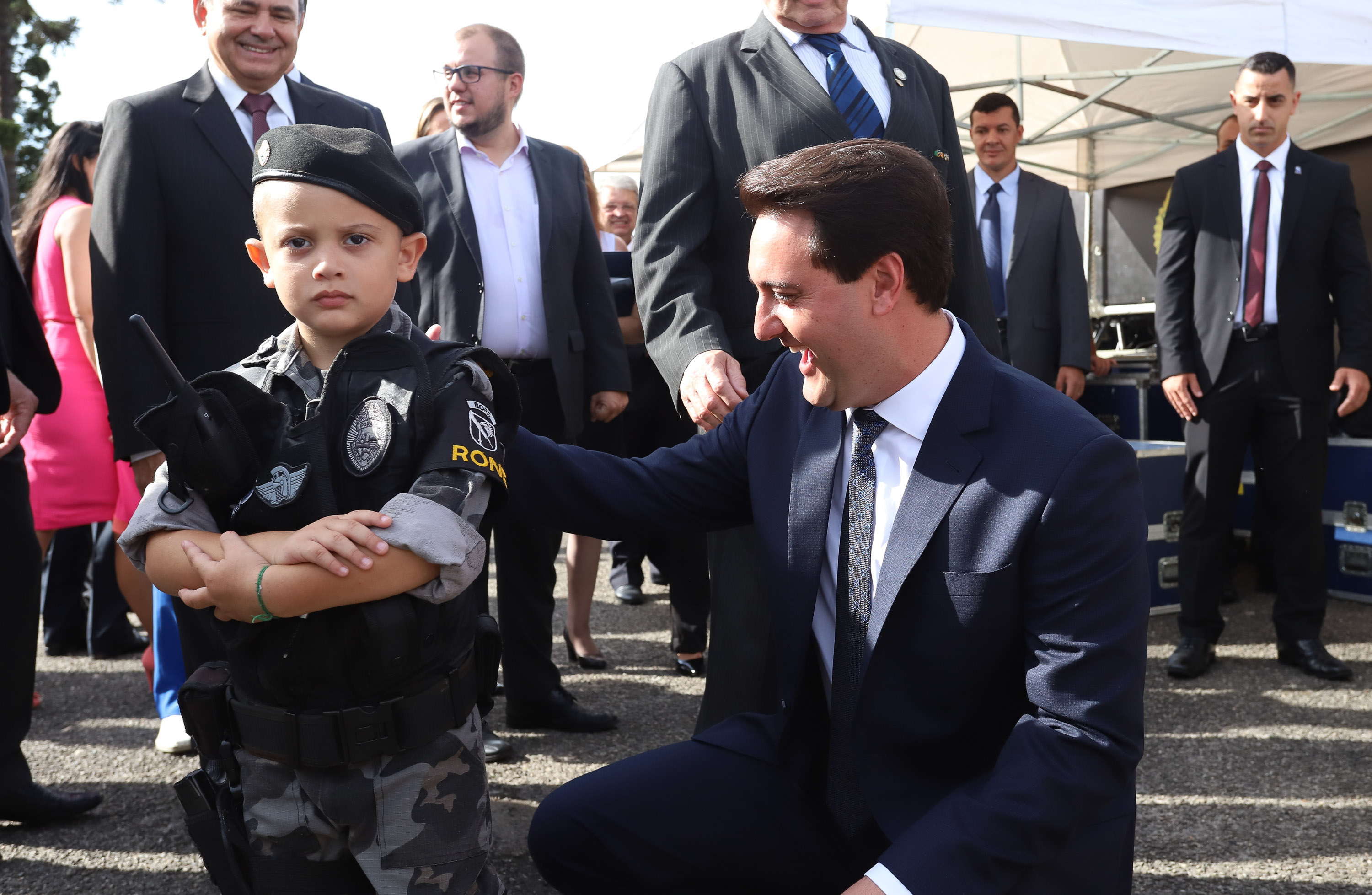 Governador Carlos Massa Ratinho Júnior participa da cerimônia de troca de comando da Polícia Militar do Paraná. O novo camandante-geral é o coronel Péricles de Matos. Ele substitui no cargo a coronel Audilene Dias Rocha. - Curitiba, 08/01/2019 - Foto: Rodrigo Félix Leal