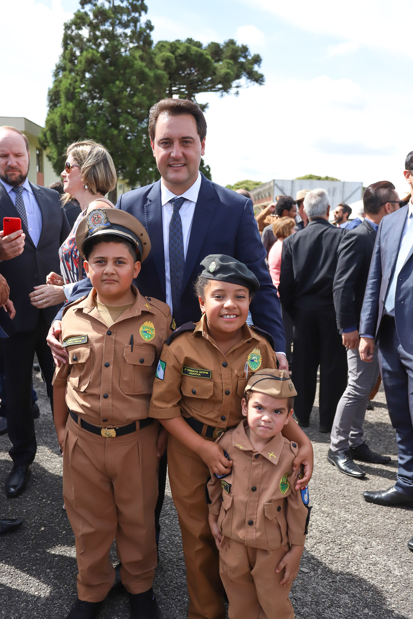 Governador Carlos Massa Ratinho Júnior participa da cerimônia de troca de comando da Polícia Militar do Paraná. O novo camandante-geral é o coronel Péricles de Matos. Ele substitui no cargo a coronel Audilene Dias Rocha. - Curitiba, 08/01/2019 - Foto: Rodrigo Félix Leal