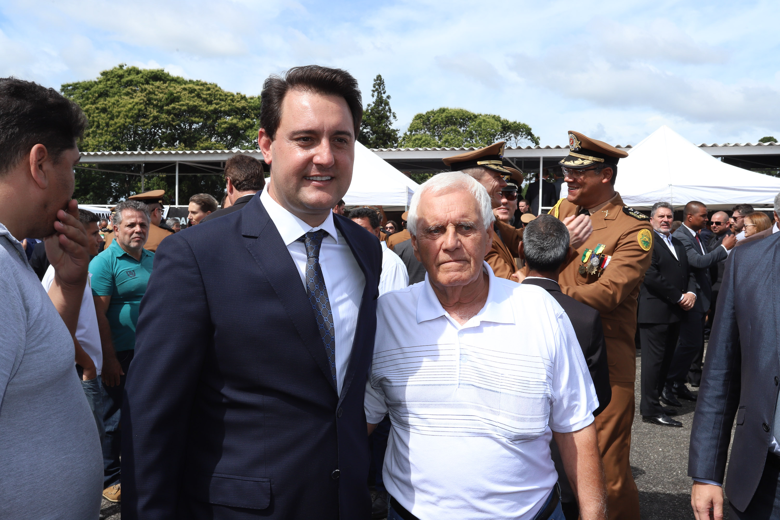 Governador Carlos Massa Ratinho Júnior participa da cerimônia de troca de comando da Polícia Militar do Paraná. O novo camandante-geral é o coronel Péricles de Matos. Ele substitui no cargo a coronel Audilene Dias Rocha. - Curitiba, 08/01/2019 - Foto: Rodrigo Félix Leal