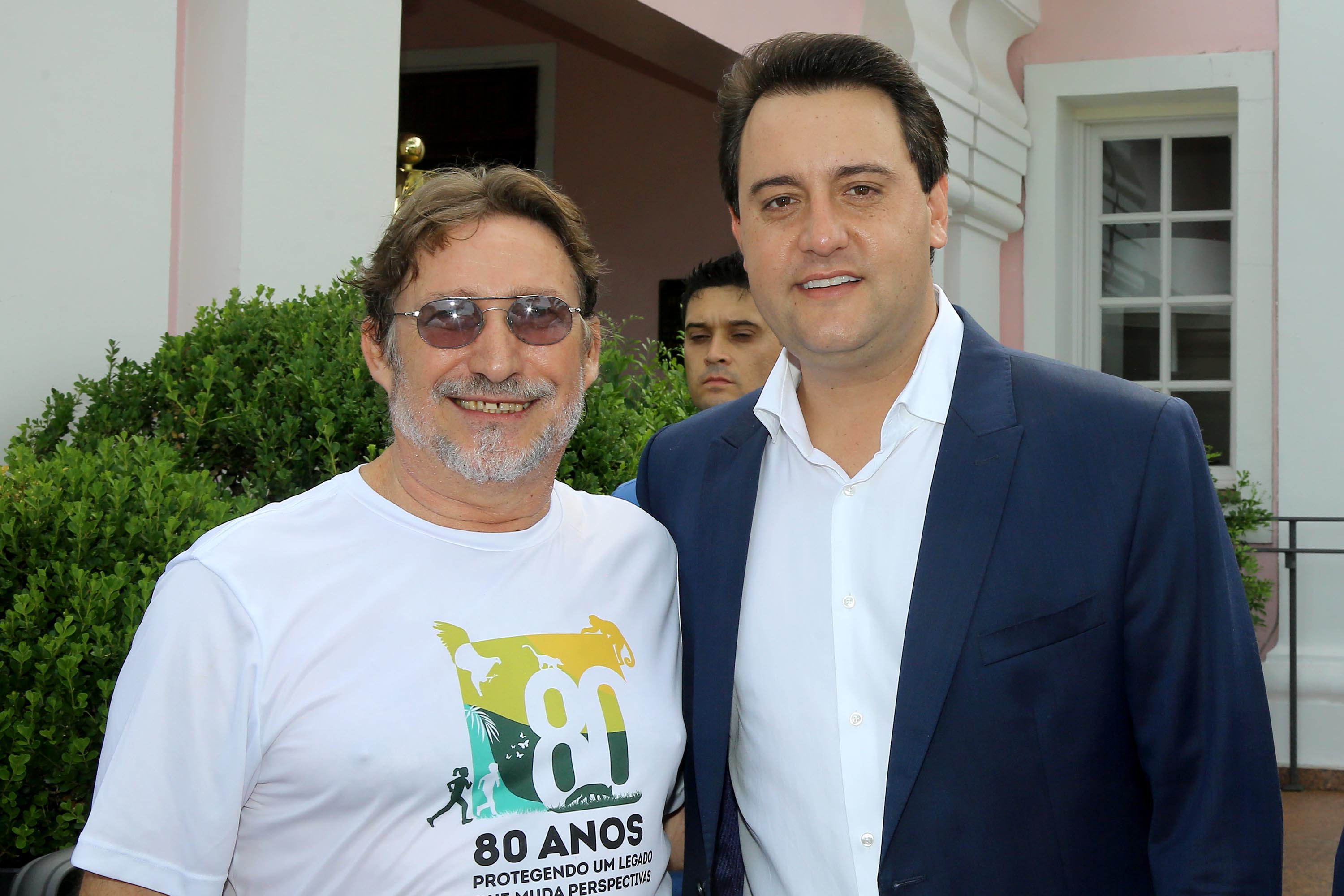 O governador Carlos Massa Ratinho Junior participou nesta quinta-feira (10), em Foz do Iguaçu, da solenidade em comemoração aos 80 anos do Parque Nacional do Iguaçu. Considerado uma das mais belas reservas ecológicas do mundo, o Parque Nacional do Iguaçu tem 225 mil hectares e é reconhecido pela Unesco como Patrimônio Natural da Humanidade. Foz do Iguaçu,10/01/2018 Foto:Jaelson Lucas / ANPr