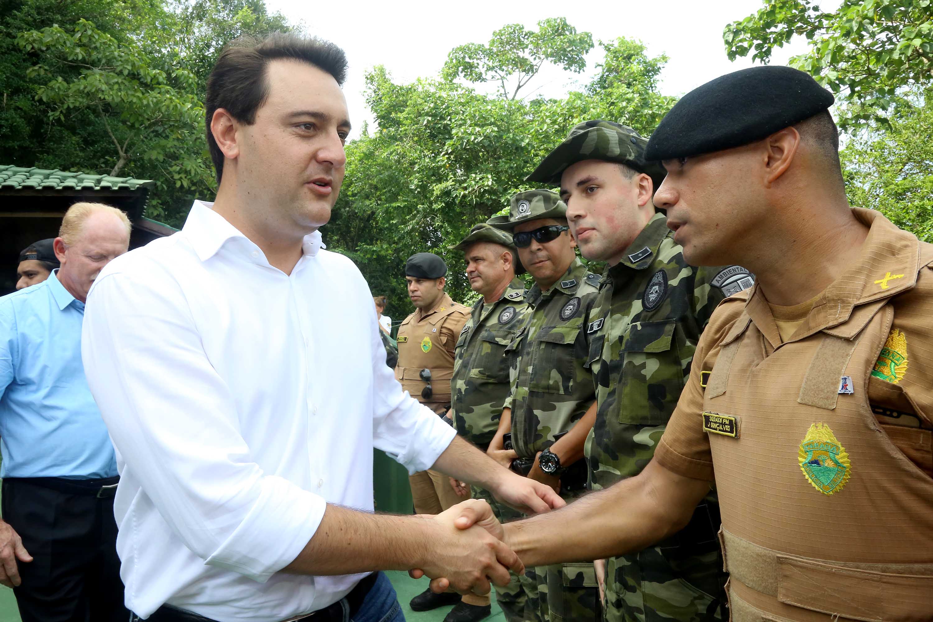 O governador Carlos Massa Ratinho Junior participou nesta quinta-feira (10), em Foz do Iguaçu, da solenidade em comemoração aos 80 anos do Parque Nacional do Iguaçu. Considerado uma das mais belas reservas ecológicas do mundo, o Parque Nacional do Iguaçu tem 225 mil hectares e é reconhecido pela Unesco como Patrimônio Natural da Humanidade. Foz do Iguaçu,10/01/2018 Foto:Jaelson Lucas / ANPr