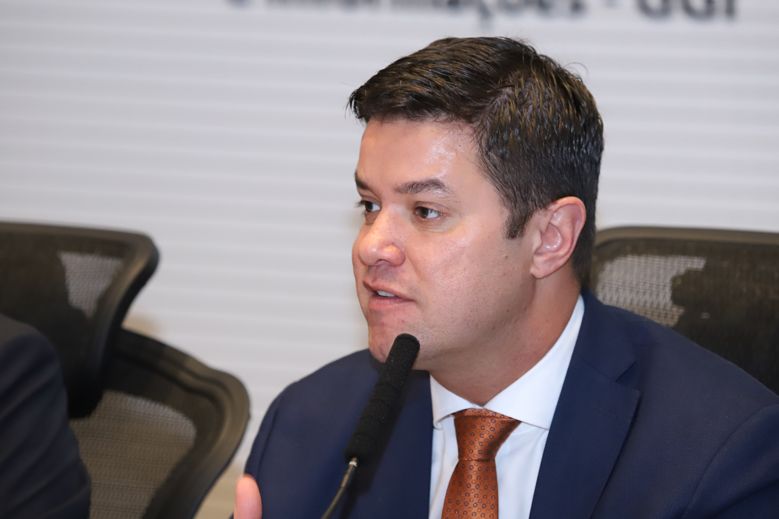 Governador Carlos Massa Ratinho Júnior, durante reunião com a equipe de governo. Na foto, secretário chefe da Casa Civil, Guto Silva. Curitiba, 15/01/2019 - Foto: Rodrigo Felix Leal/ANPr