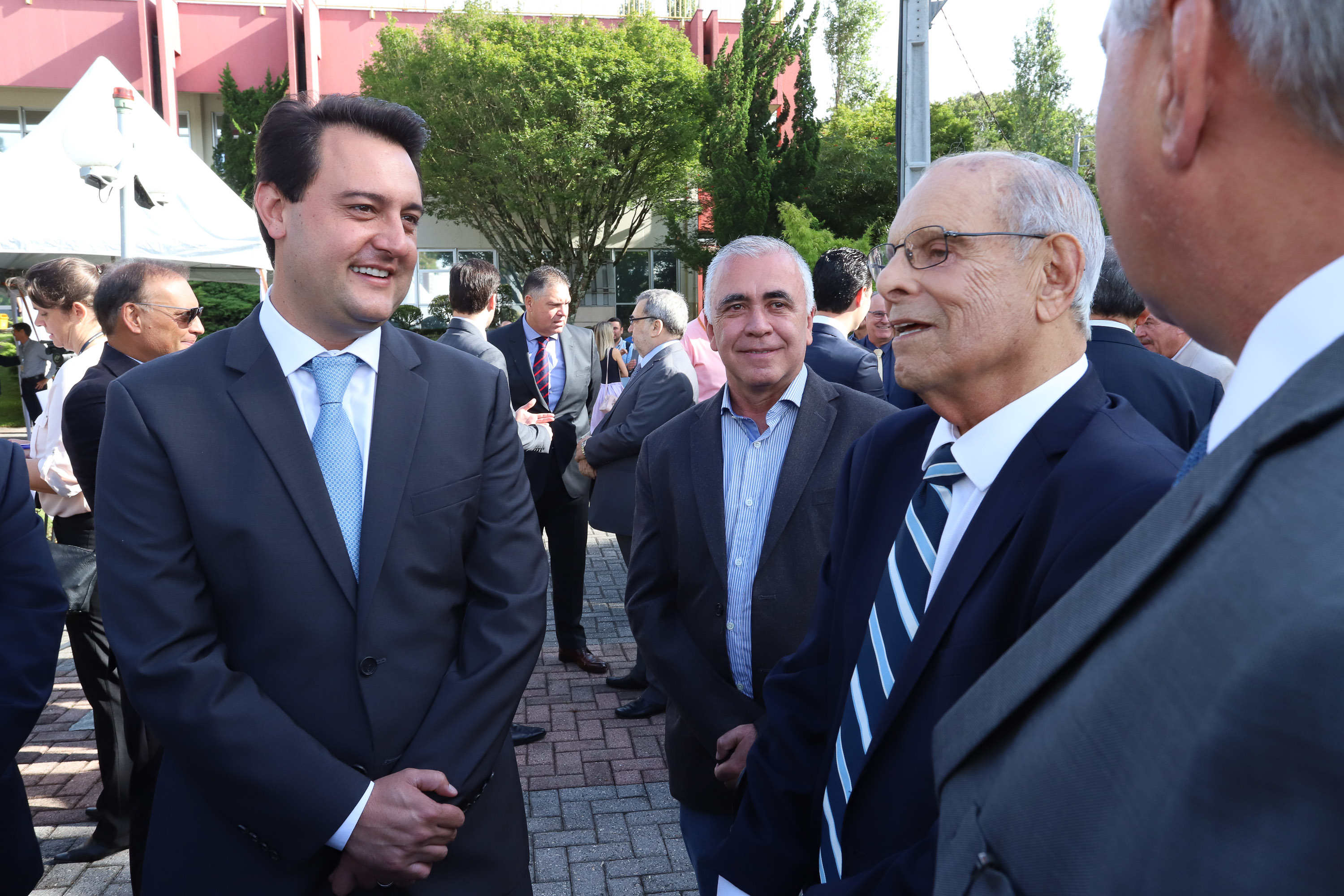 Governador Carlos Massa Ratinho Junior participa da solenidade de posse do presidente da Copel, Daniel Pimentel Slaviero. - Curitiba, 16/01/2019 - Foto: Rodrigo Félix Leal