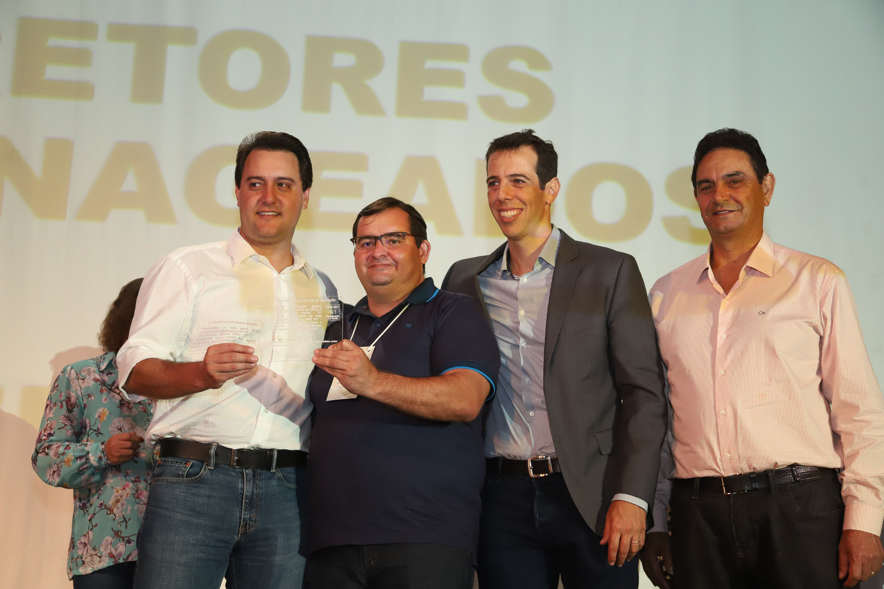 Governador Carlos Massa Ratinho Junior participa do Seminário Aprendizagem em Foco 2019. O evento é organizado pela Secretaria de Estado da Educação e direcionado aos diretores das 2,1 mil escolas estaduais, chefes dos Núcleos Regionais de Educação e coordenadores pedagógicos das regionais. O seminário acontece no Centro de Capacitação de Faxinal do Céu, no município de Pinhão (Centro-Sul). - Faxinal do Céu, Pinhão, 22/01/2019 - Foto: Rodrigo Félix Leal
