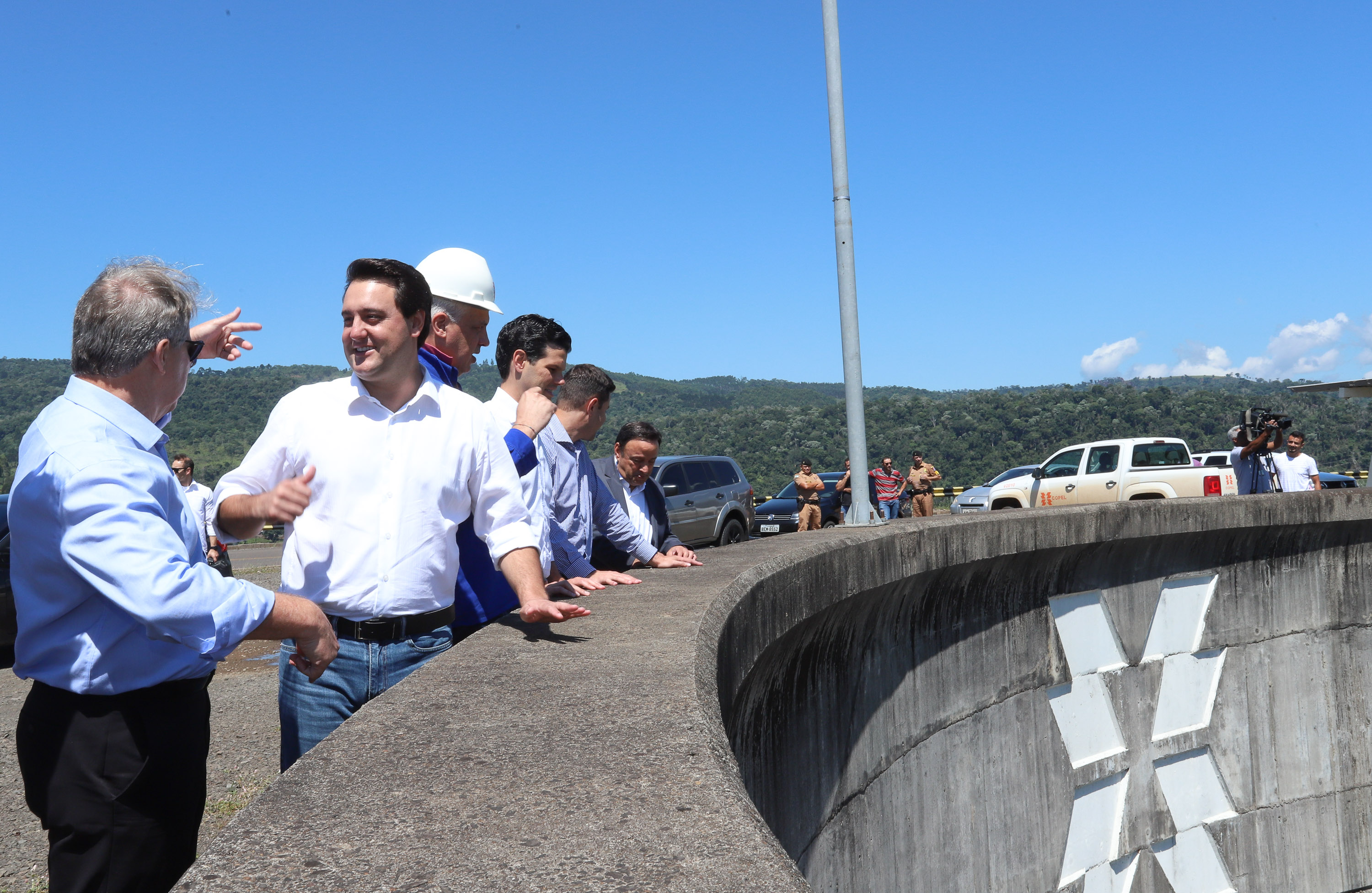 Governador Carlos Massa Ratinho Junior, acompanhado do presidente da Copel, Daniel Pimentel, visita a Usina Governador Bento Munhoz da Rocha Netto (Foz do Areia), no município de Pinhão - Pinhão, 22/01/2019 - Foto: Rodrigo Félix Leal