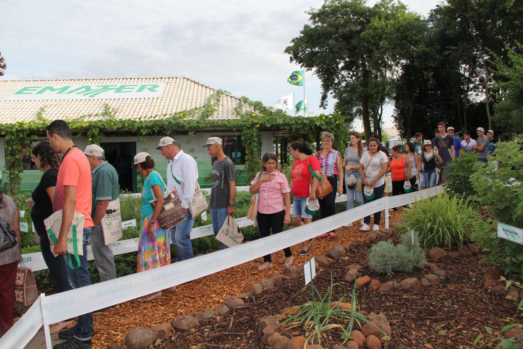 Uma equipe de 70 extensionistas está finalizando a preparação da área do Instituto Emater no Show Rural Coopavel 2019, que acontece de 4 a 8 de fevereiro, em Cascavel. - Curitiba, 24/01/2019 - Foto: Divulgação Emater