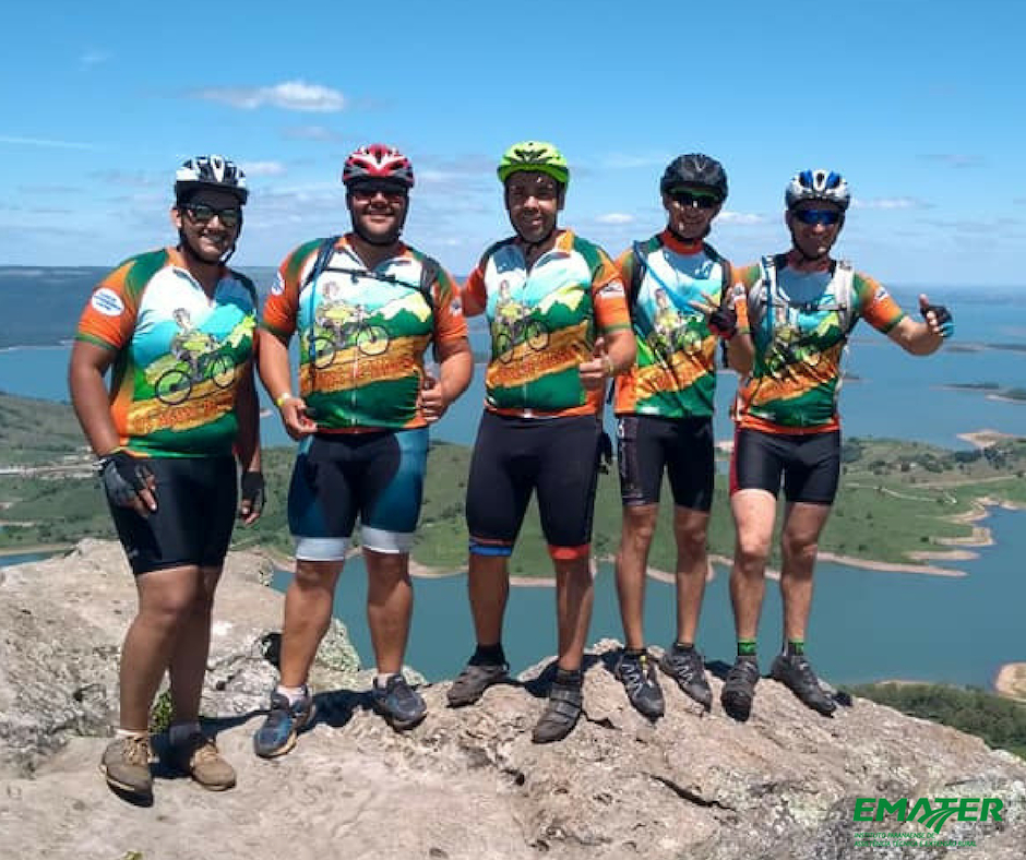 Além das conhecidas caminhadas internacionais da natureza, o Instituto Paranaense deAssistência Técnica e Extensão Rural (Emater-PR), em parceria com o Instituto AndaBrasil, também coordena no Paraná as pedaladas da natureza. Na foto, imagem do percurso natureza e produção rural em Ribeirão Claro - Foto: Marina P P Lima /Emater