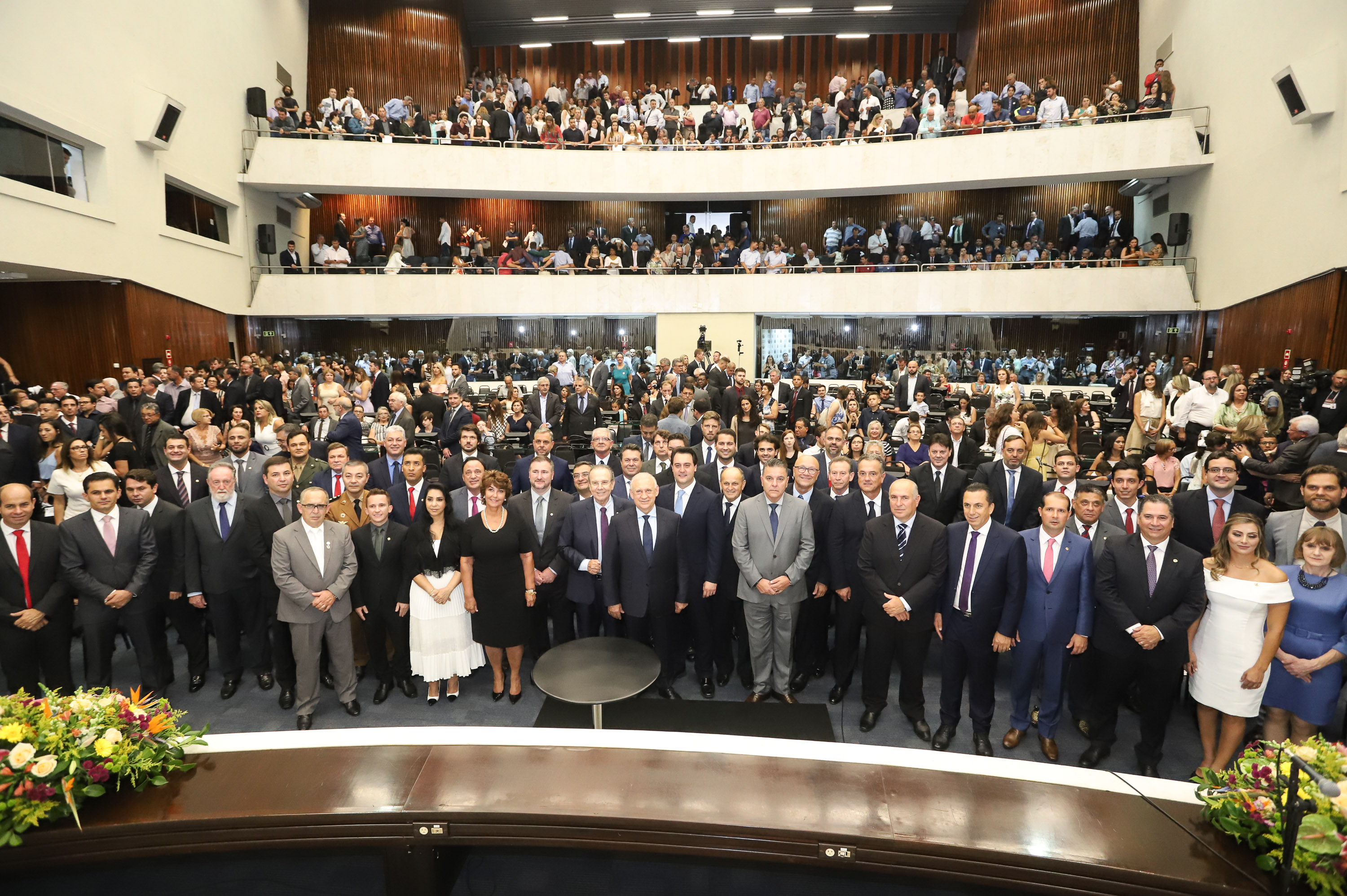 O governador Carlos Massa Ratinho Junior participou nesta sexta-feira (01) da solenidade de posse dos 54 deputados estaduais na Assembleia Legislativa do Paraná. - Curitiba, 01/02/2019 - Foto: Rodrigo Félix Leal/ANPr