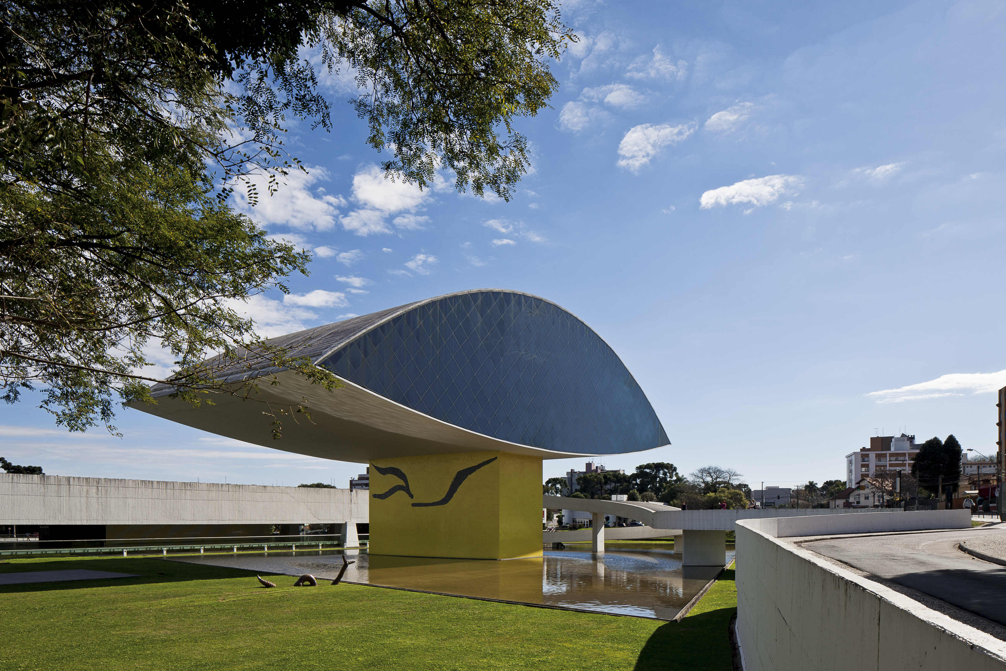 x-default Para a primeira quarta-feira do mês de fevereiro (6), o Museu Oscar Niemeyer preparou uma programação com muitas atividades para seus visitantes. Foto:Leonardo Finotti