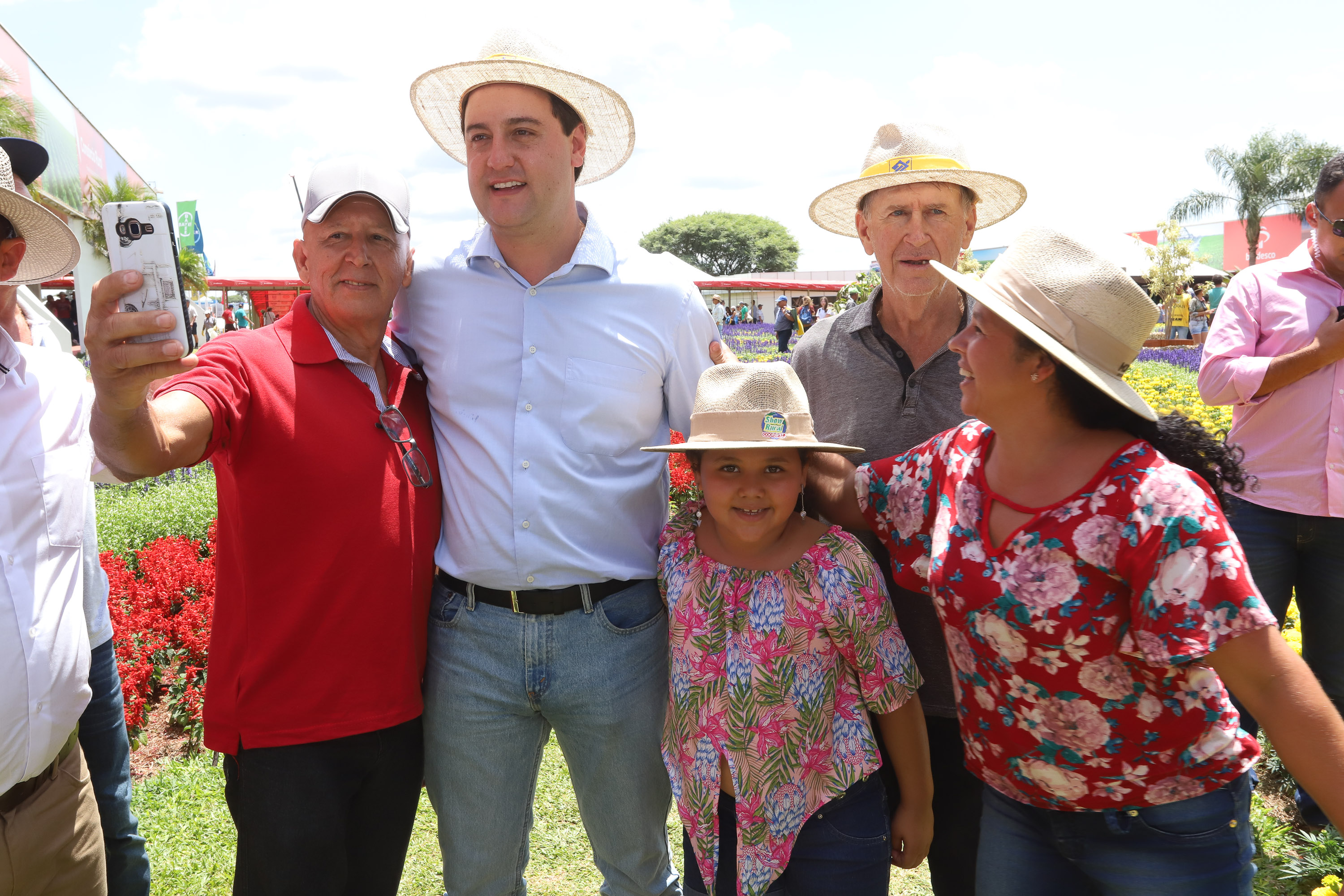 O governador Carlos Massa Ratinho Junior recebe a ministra da Agricultura, Pecuária e Abastecimento, Tereza Cristina, no Show Rural Coopavel. - Cascavel, 08/02/2019 - Foto: Rodrigo Félix Leal/ANPr