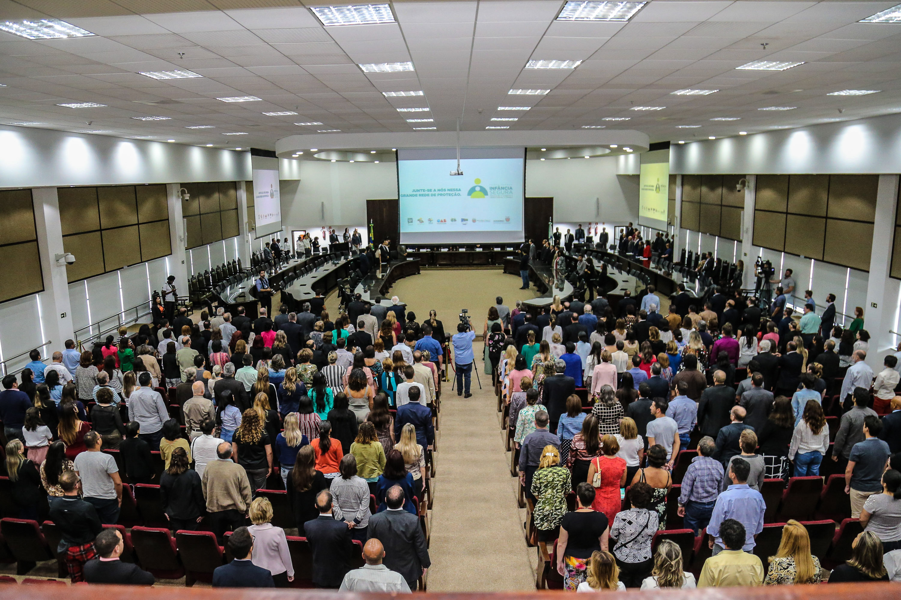 O governador Carlos Massa Ratinho Junior participa da solenidade que formaliza a Força-Tarefa Infância Segura de Prevenção e Combate a Crimes Contra a Criança, nesta quinta-feira (21) no Palácio da Justiça. Curitiba, 21/02/2019 - Foto: Geraldo Bubniak/ANPr