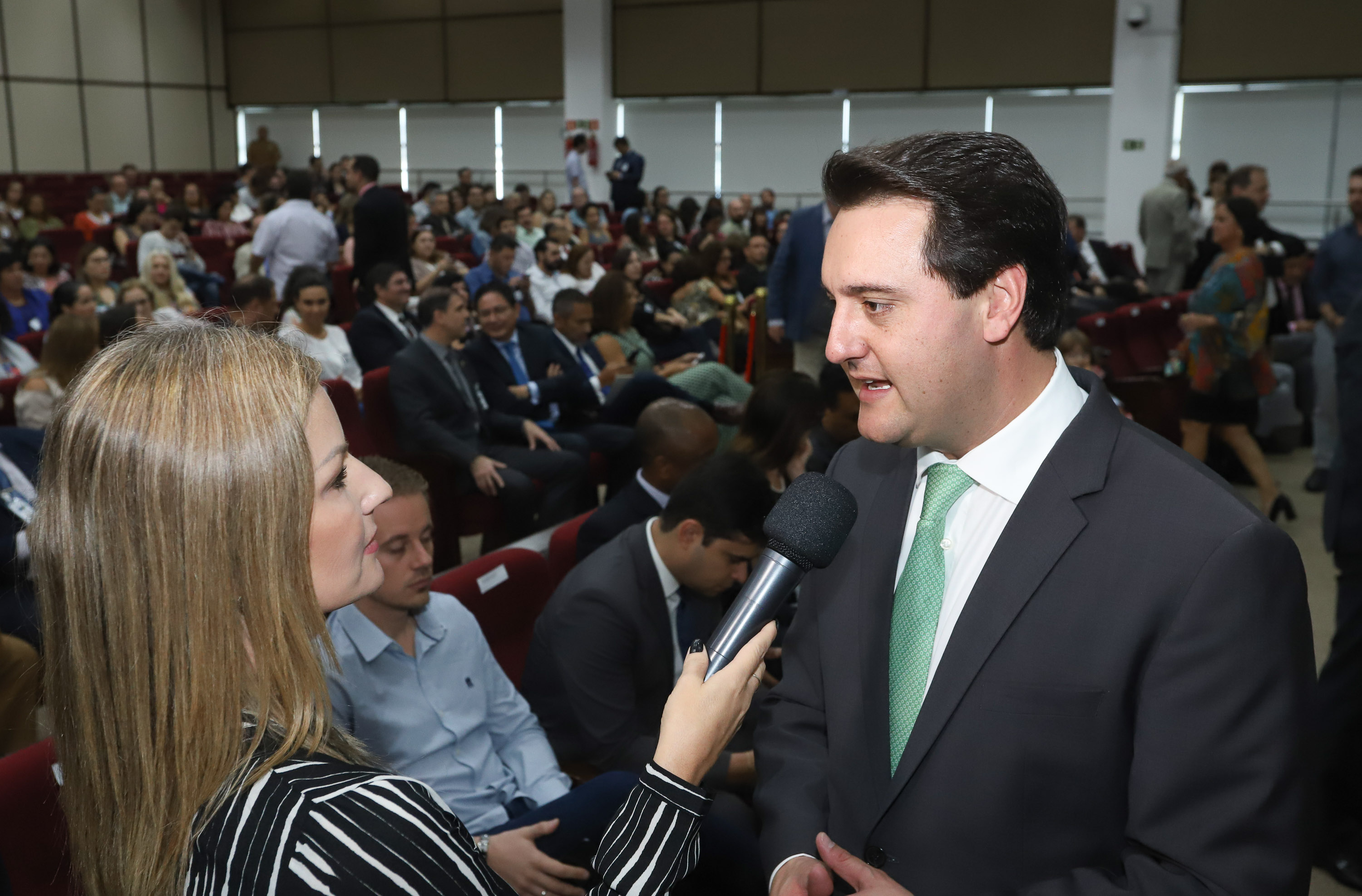 O governador Carlos Massa Ratinho Junior participa da solenidade que formaliza a Força-Tarefa Infância Segura de Prevenção e Combate a Crimes Contra a Criança, nesta quinta-feira (21) no Palácio da Justiça. Curitiba, 21/02/2019 - Foto: Rodrigo Félix Leal/ANPr