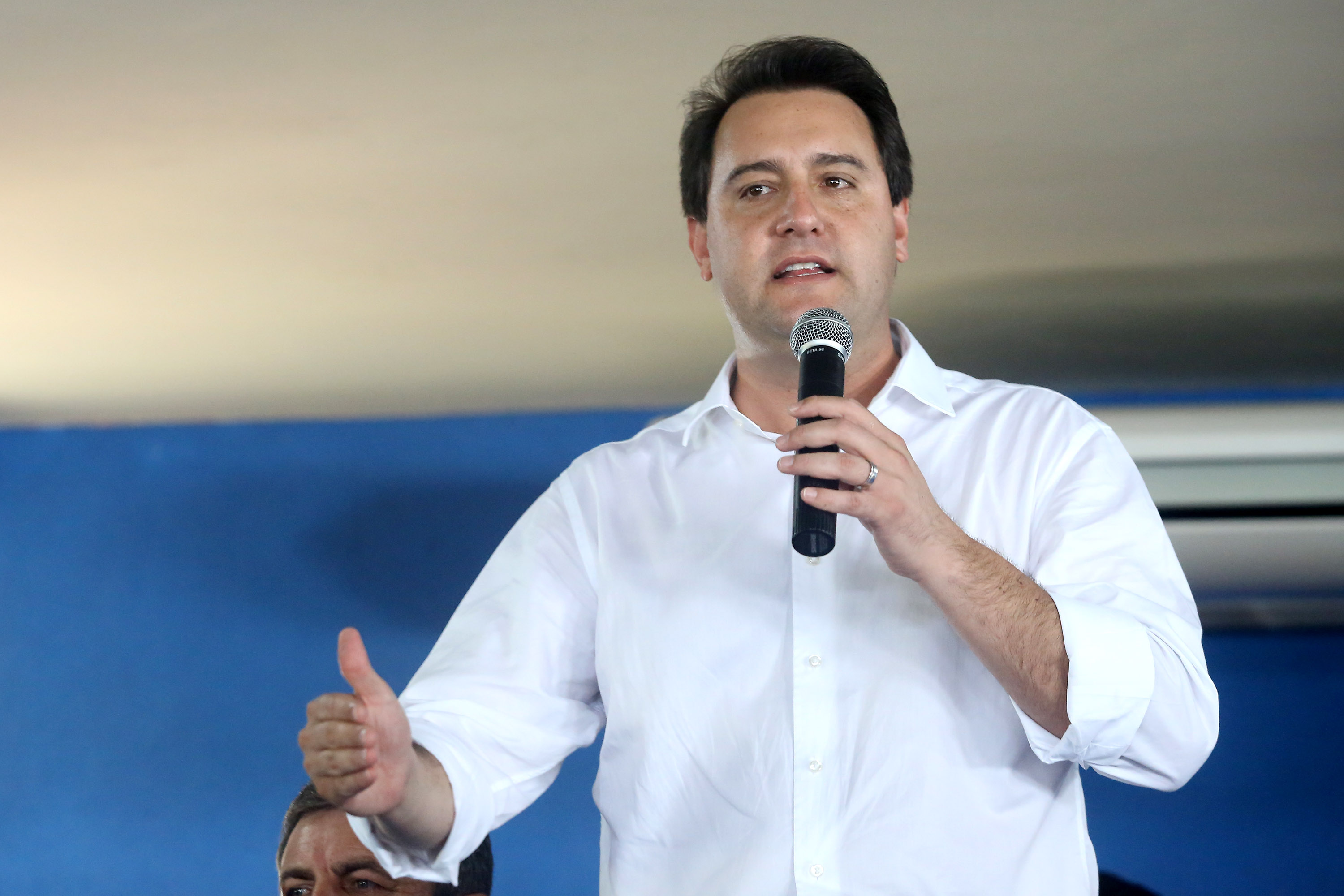 Governador Carlos Massa Ratinho Júnior participa da posse da nova diretoria da Associação dos Municípios do Norte Pioneiro (Amunorpi). O prefeito de Pinhalão, Sérgio Rodrigues é o presidente da Associação. - Pinhalão, 22/01/2019 - Foto: Jaelson Lucas/ANPr