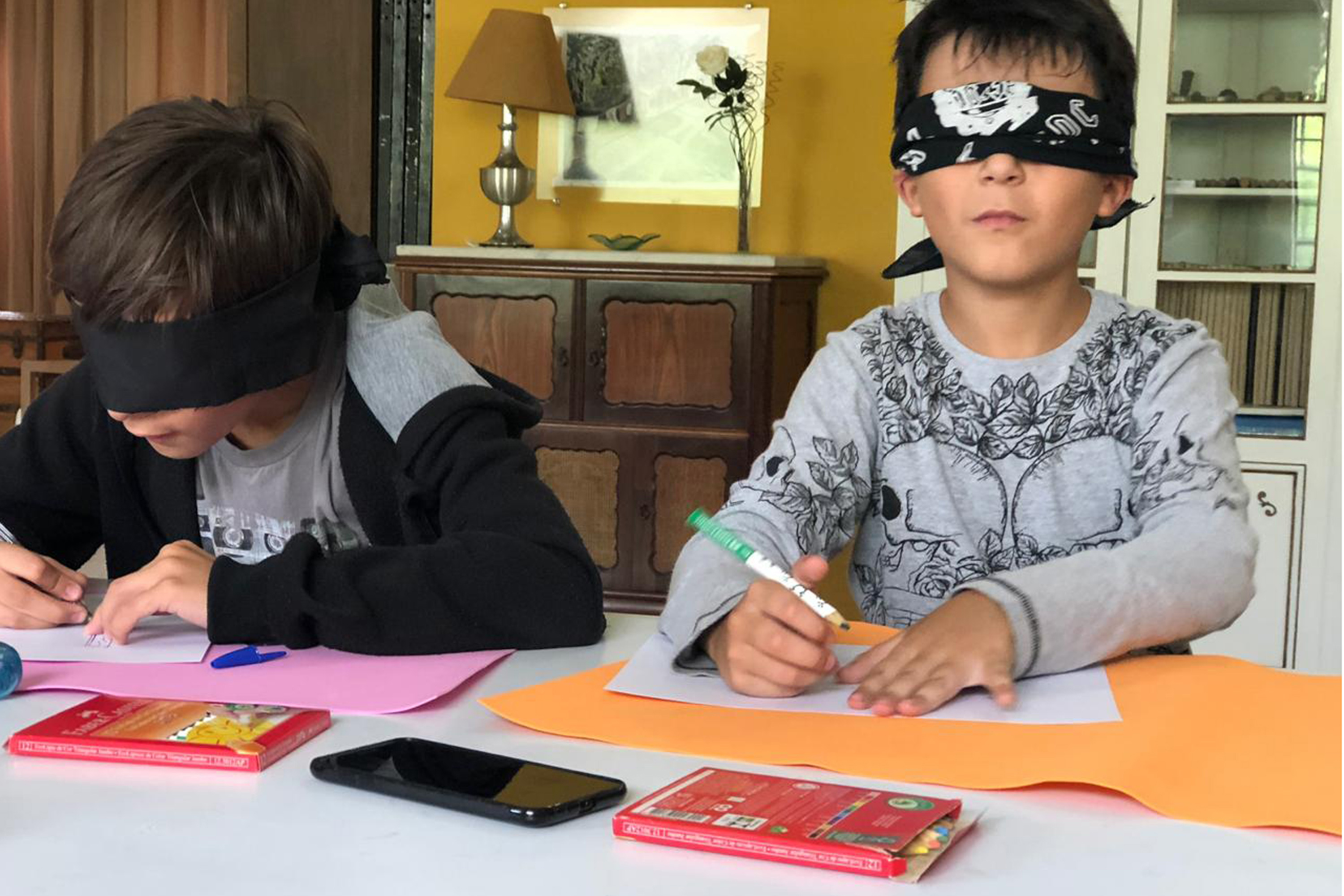 A Secretaria de Estado da Educação, por meio do Centro Estadual de Capacitação em Artes Guido Viaro, está com inscrições abertas para 20 cursos de formação continuada destinados a professores, pedagogos e diretores que atuam na rede estadual de ensino na capital e na Região Metropolitana de Curitiba (RMC). As inscrições podem ser feitas até o dia 15 de março, data de início das aulas. - Curitiba, 07/03/2019 - Foto: Divulgação SEED