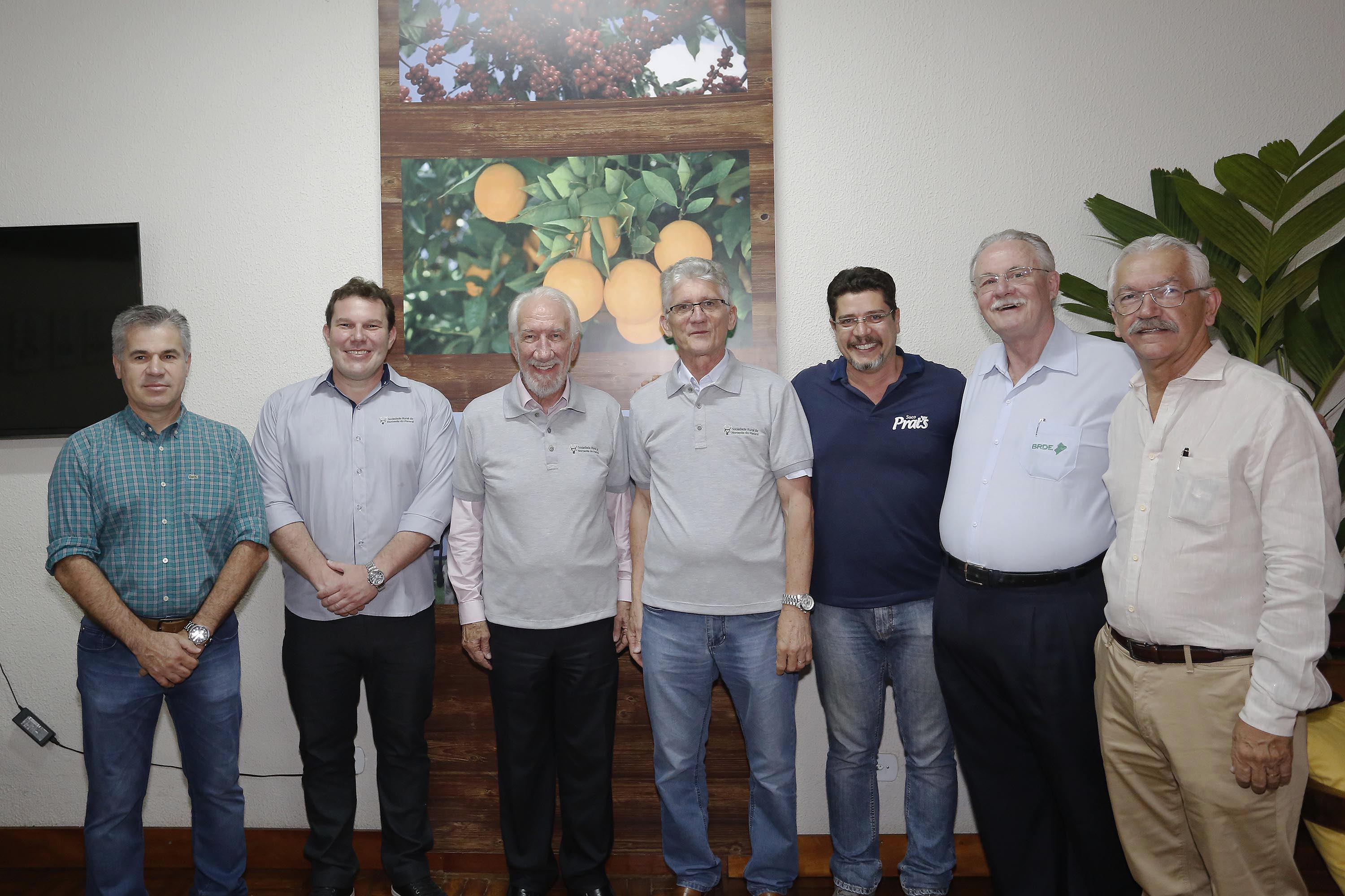 O governador em exercício Darci Piana, participa da abertura da 48ª Exposição Paranavaí - Feira Agropecuária e Industrial de Paranavaí, região noroeste do Estado. Presentes: presidente da Sociedade Rural do Noroeste do Paraná, Mario Helio de Almeida; secretário de Agricultura, Norbeto Ortigara; entre outros.Paranavaí, 08-03-19.Foto: Arnaldo Alves / ANPr.