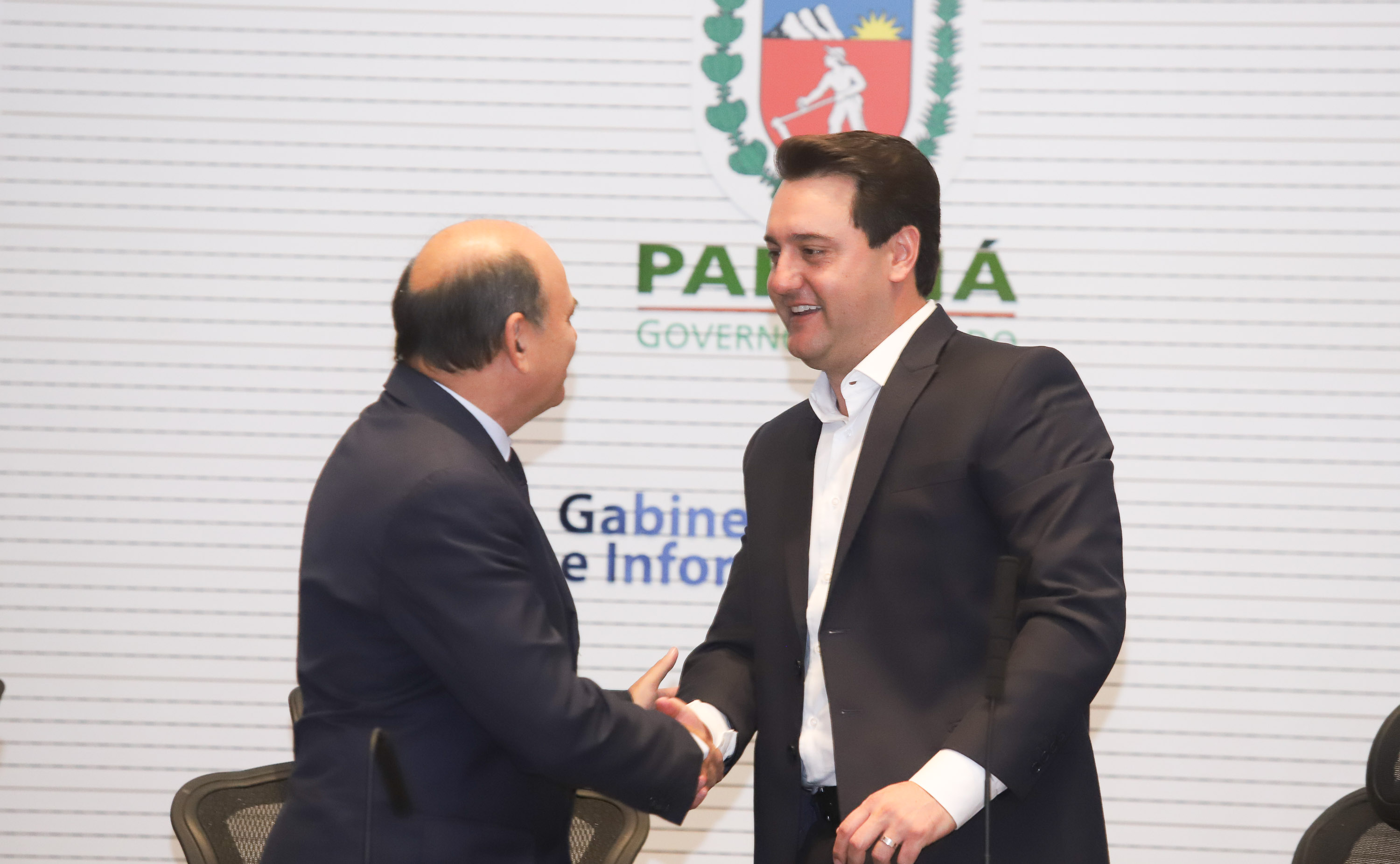 Balanço final da Operação Verão 2018/2019 foi apresentado nesta quinta-feira (14), em reunião no Palácio Iguaçu, com o governador Carlos Massa Ratinho Junior, o secretário da Segurança Pública e Administração Penitenciária, Luiz Felipe Carbonell, o secretário da Comunicação Social e Cultura, Hudson José e representantes de todas as secretarias e órgãos envolvidos nas atividades. - Curitiba, 14/03/2019 - Foto: Rodrigo Félix Leal/ANPr