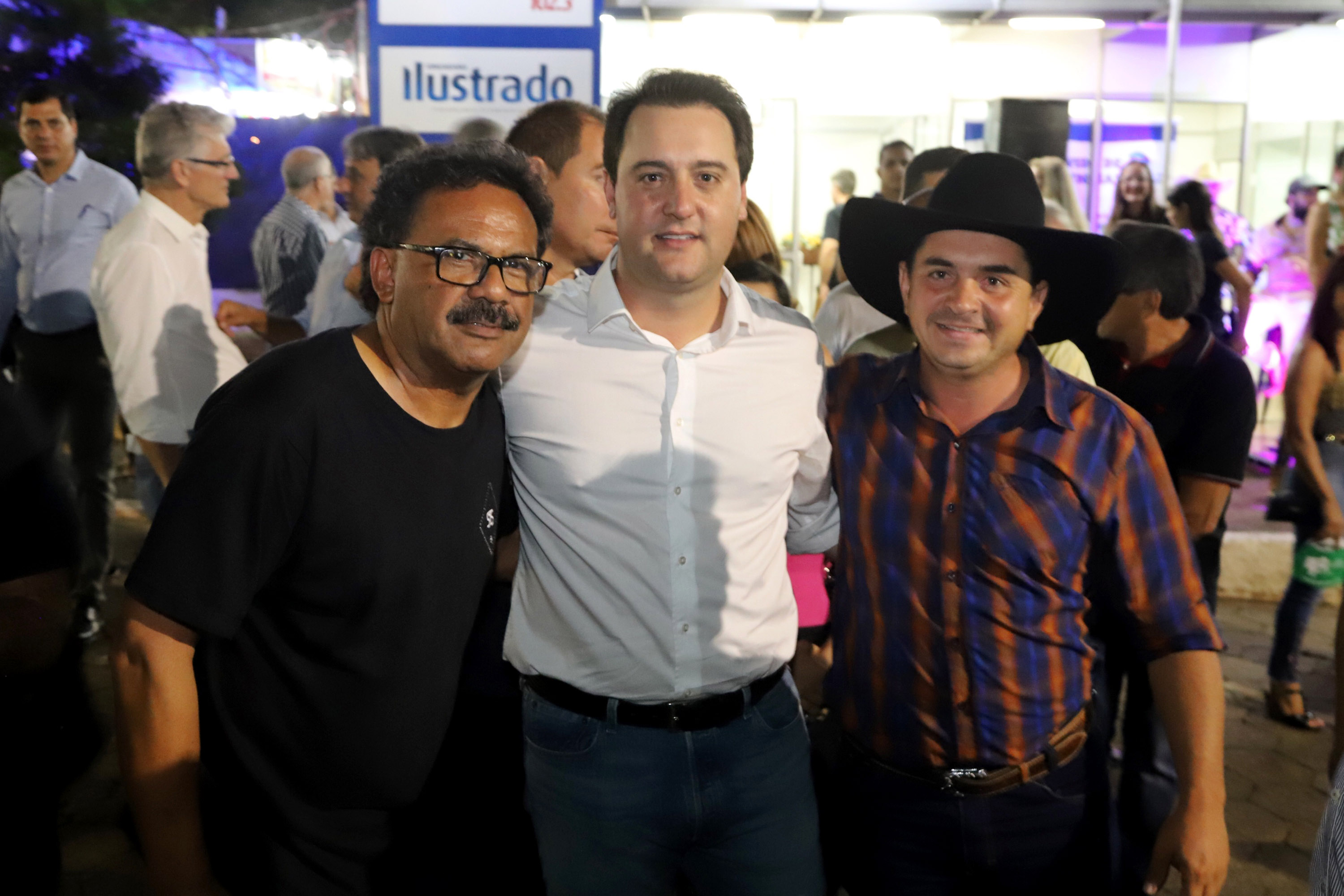 Governador Carlos Massa Ratinho Junior visita a Expo Umuarama e anuncia recursos para investimentos em infraestrutura e melhoria urbana no município. - Umuarama, 15/03/2019 - Foto: José Fernando Ogura/ANPr