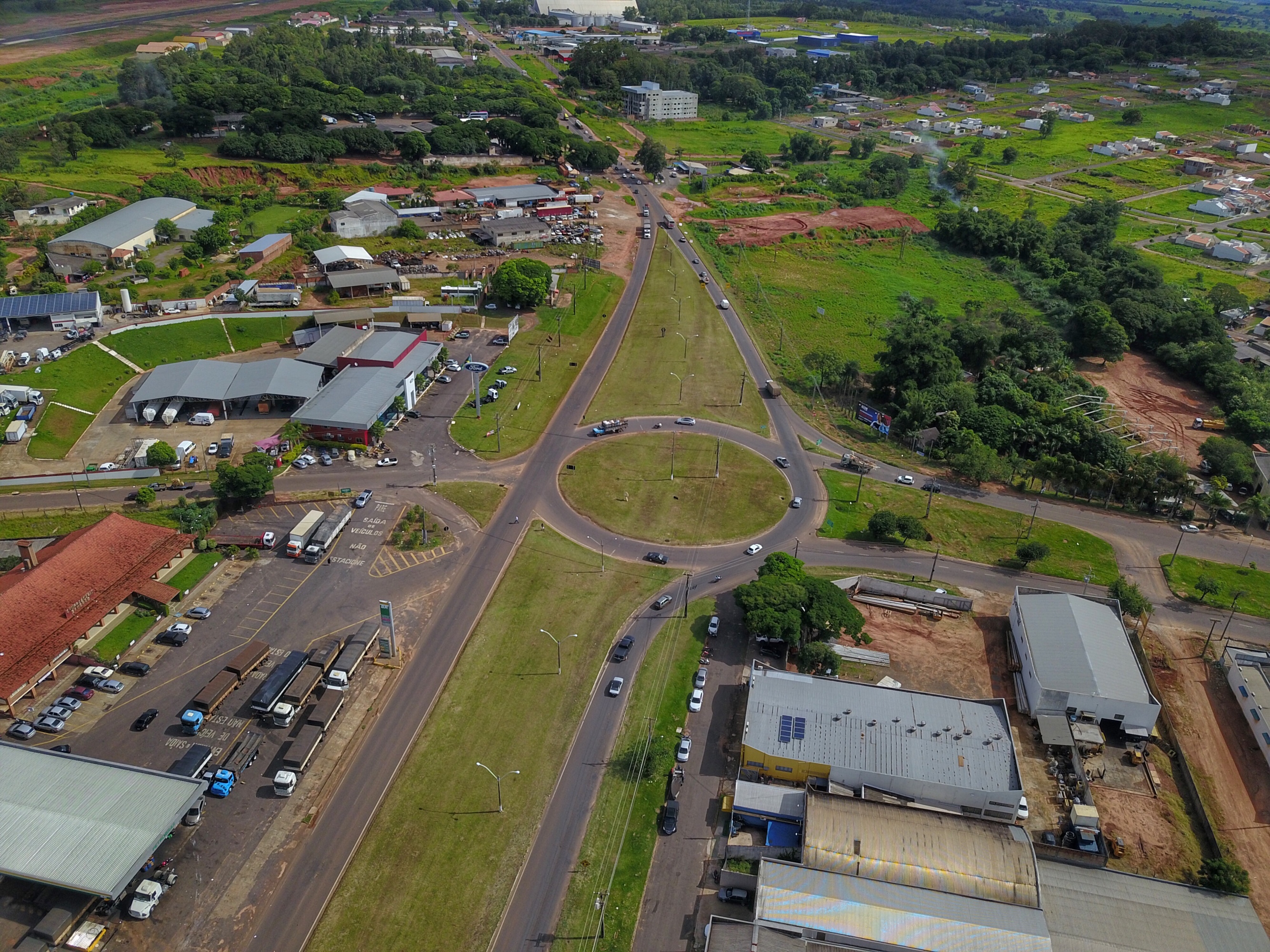 Governador Carlos Massa Ratinho Junior visita a Expo Umuarama e anuncia recursos para investimentos em infraestrutura e melhoria urbana no município. - Umuarama, 15/03/2019 - Foto: José Fernando Ogura/ANPr