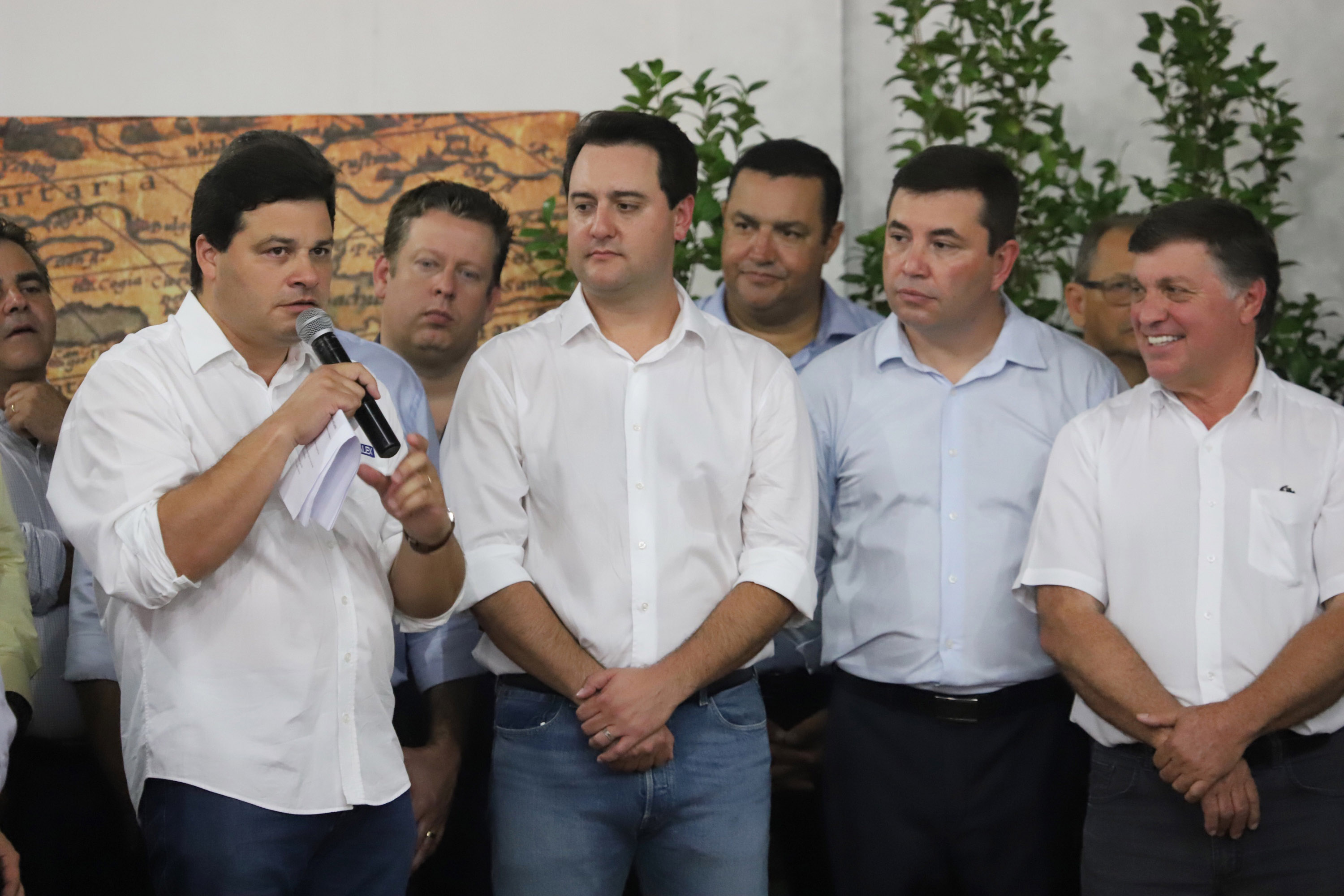 Governador Carlos Massa Ratinho Junior visita a Expo Umuarama e anuncia recursos para investimentos em infraestrutura e melhoria urbana no município. - Umuarama, 15/03/2019 - Foto: José Fernando Ogura/ANPr