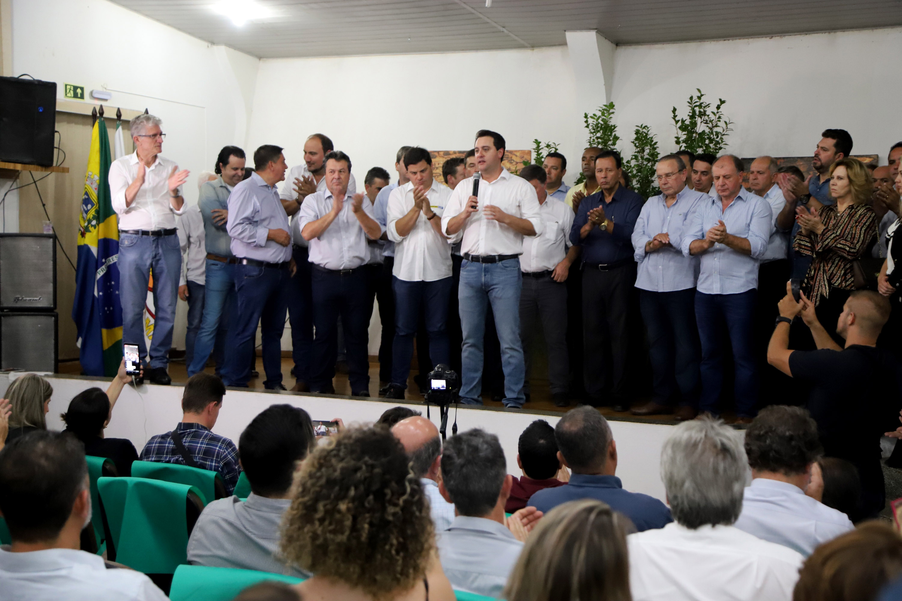 Governador Carlos Massa Ratinho Junior visita a Expo Umuarama e anuncia recursos para investimentos em infraestrutura e melhoria urbana no município. - Umuarama, 15/03/2019 - Foto: José Fernando Ogura/ANPr