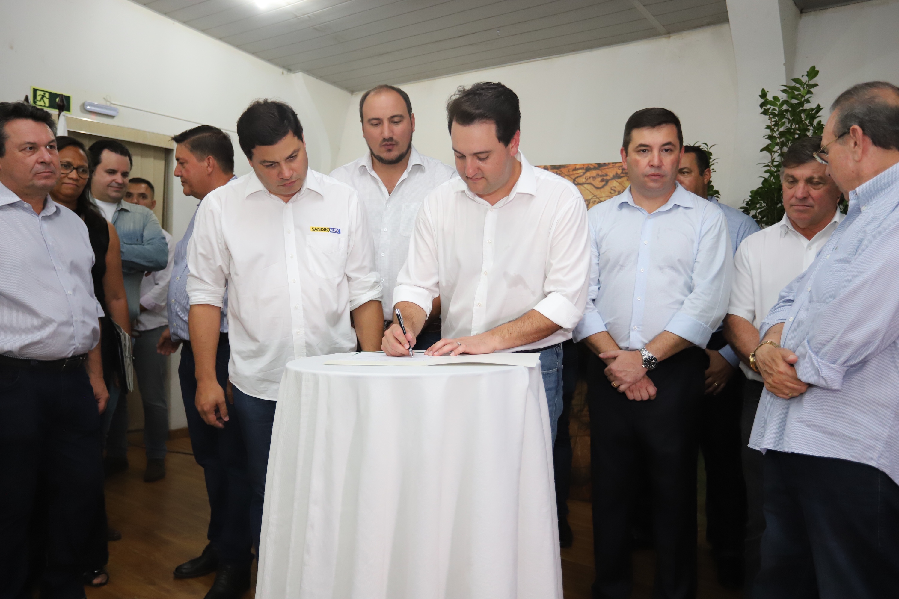 Governador Carlos Massa Ratinho Junior visita a Expo Umuarama e anuncia recursos para investimentos em infraestrutura e melhoria urbana no município. - Umuarama, 15/03/2019 - Foto: José Fernando Ogura/ANPr