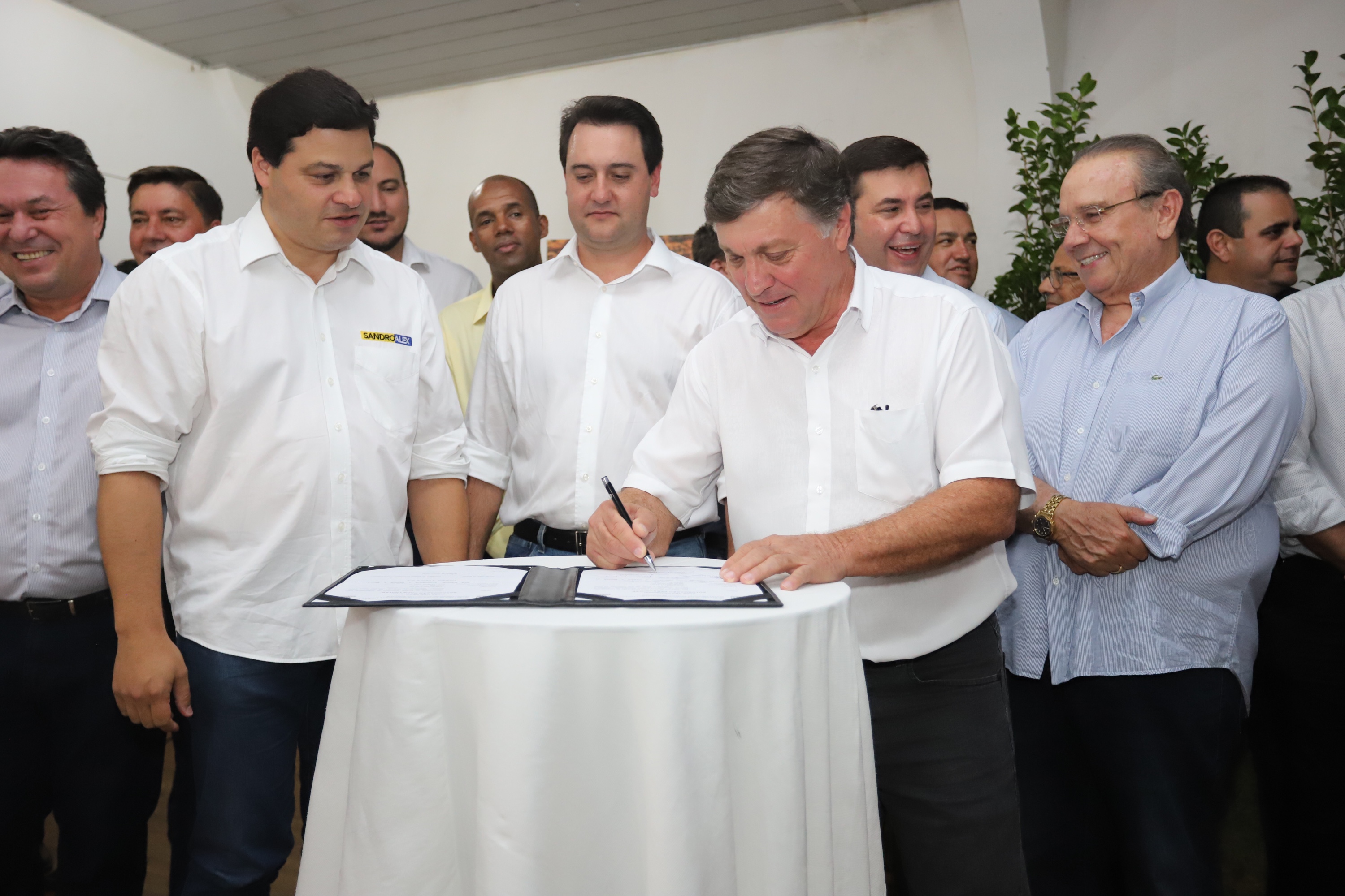 Governador Carlos Massa Ratinho Junior visita a Expo Umuarama e anuncia recursos para investimentos em infraestrutura e melhoria urbana no município. - Umuarama, 15/03/2019 - Foto: José Fernando Ogura/ANPr