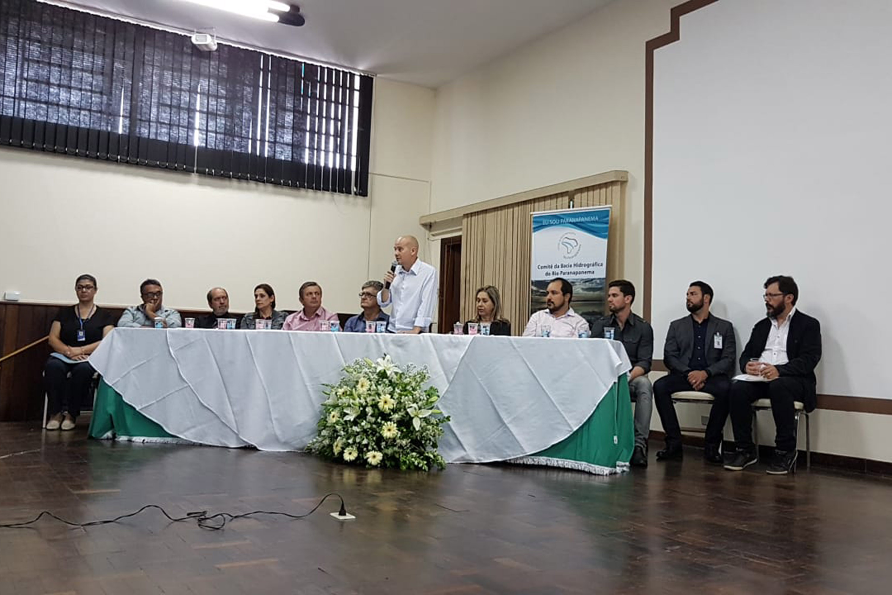 Discussões pautam desafios na interface entre resíduos sólidos e recursos hídricos. Foto: Sanepar