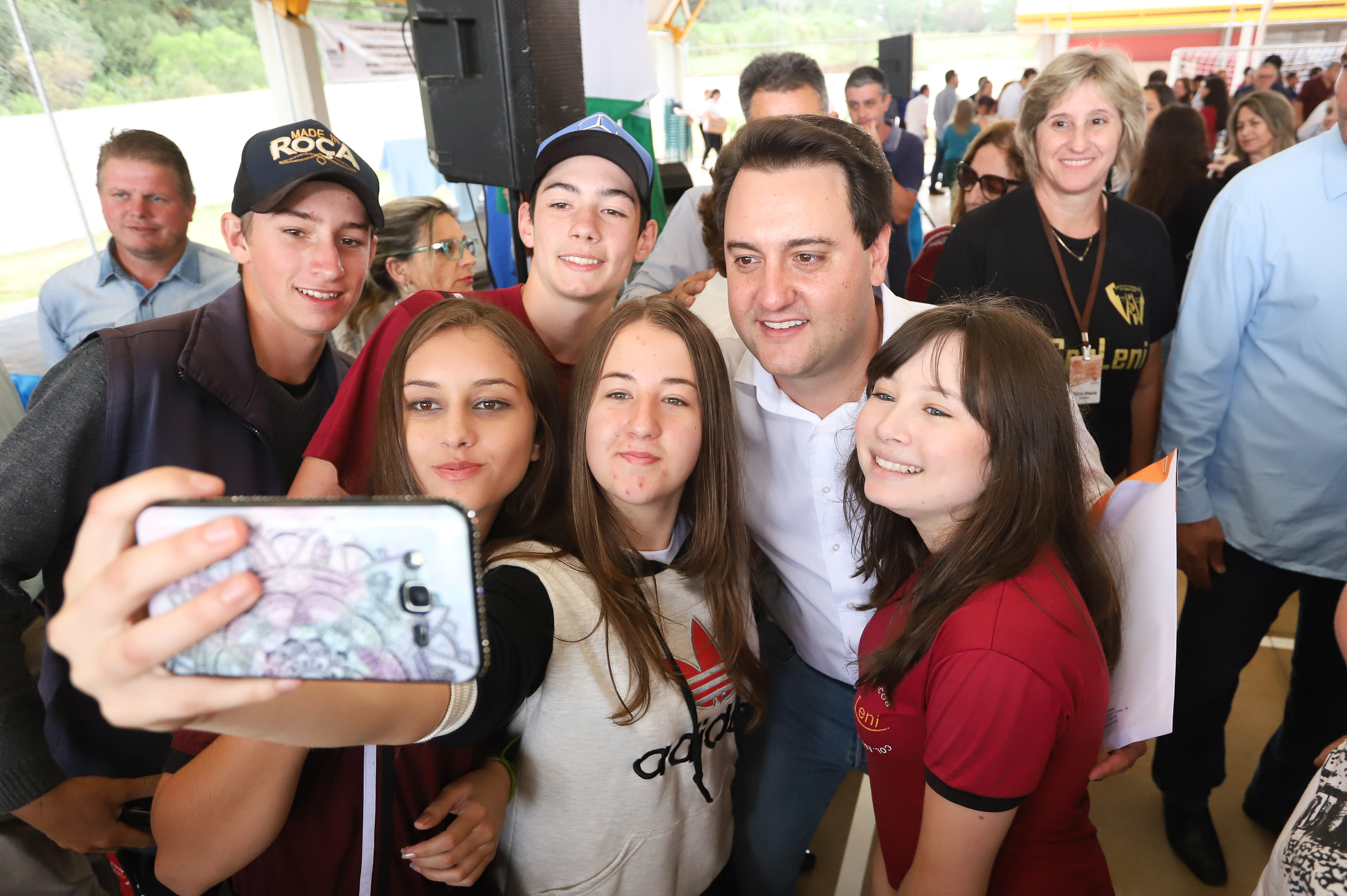 Governador Carlos Massa Ratinho Júnior inaugura em Guarapuava a nova sede do Colégio Estadual Leni Marlene Jacob - Guarapuava, 04/04/2019 - Foto: Rodrigo Felix Leal/ANPr
