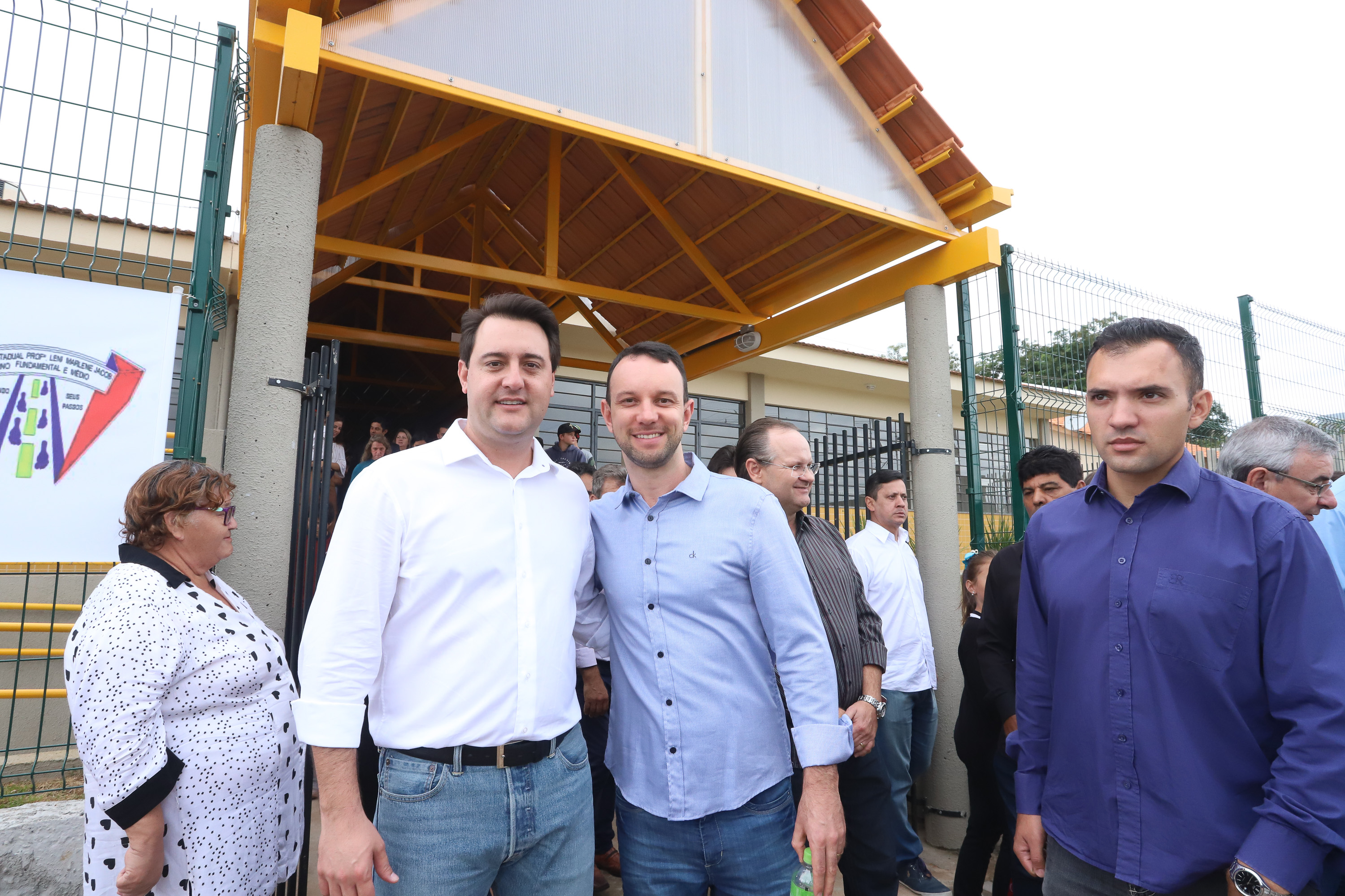 Governador Carlos Massa Ratinho Júnior inaugura em Guarapuava a nova sede do Colégio Estadual Leni Marlene Jacob - Guarapuava, 04/04/2019 - Foto: Rodrigo Felix Leal/ANPr