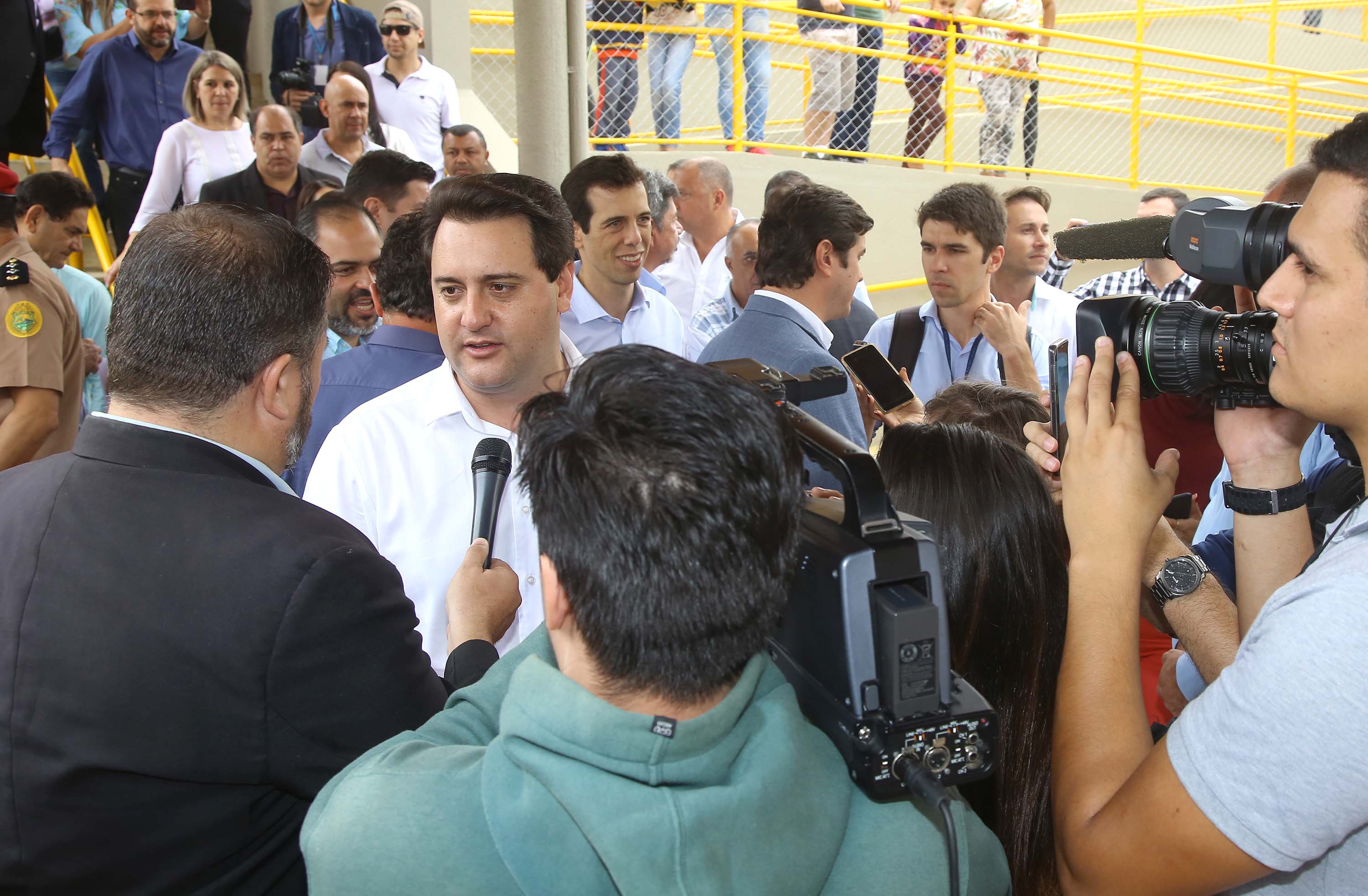 |Governador Carlos Massa Ratinho Júnior inaugura em Guarapuava a nova sede do Colégio Estadual Pedro Carli - Guarapuava, 04/04/2019 - Foto: Jaelson Lucas/ANPr