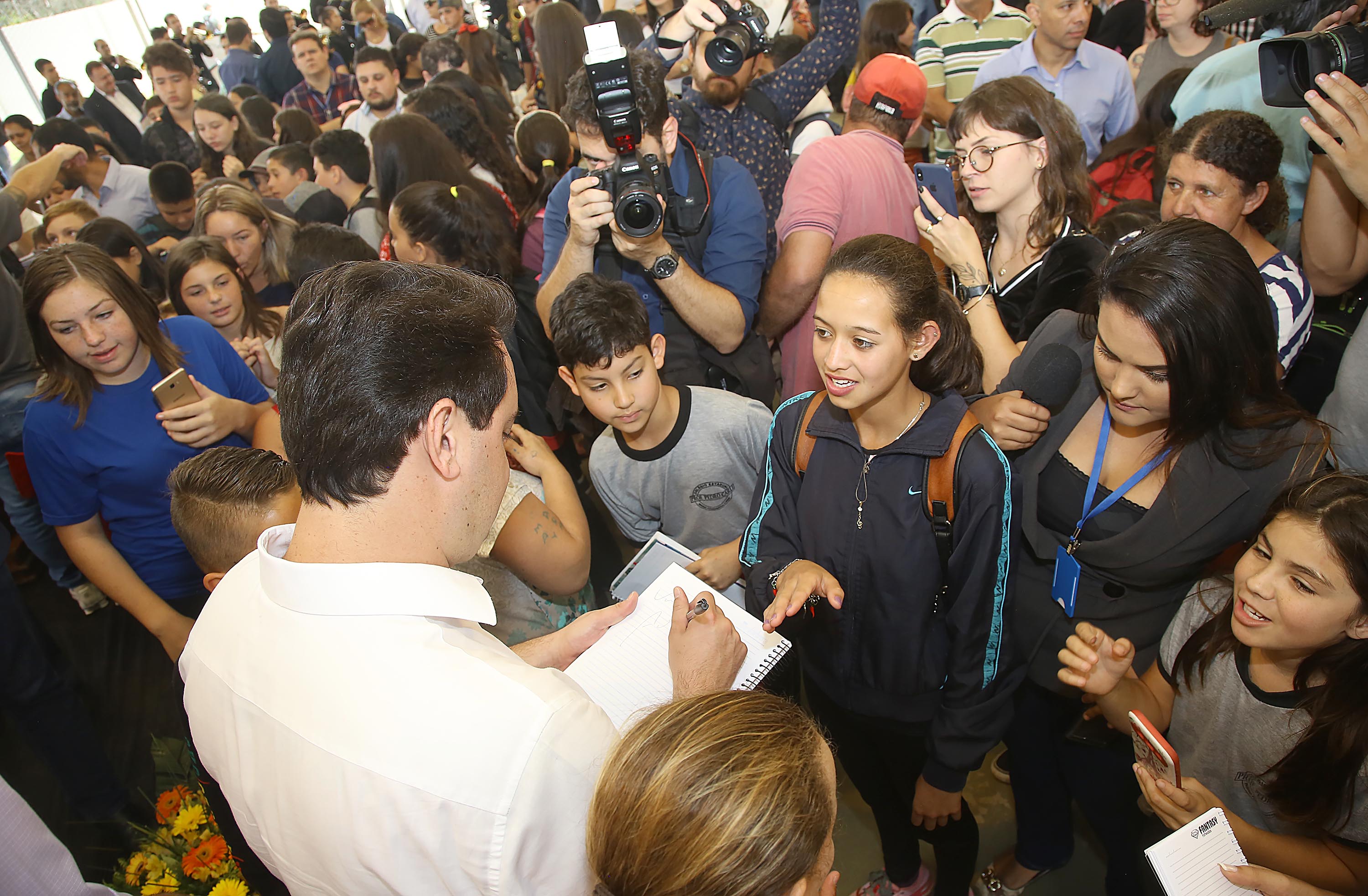 |Governador Carlos Massa Ratinho Júnior inaugura em Guarapuava a nova sede do Colégio Estadual Pedro Carli - Guarapuava, 04/04/2019 - Foto: Jaelson Lucas/ANPr